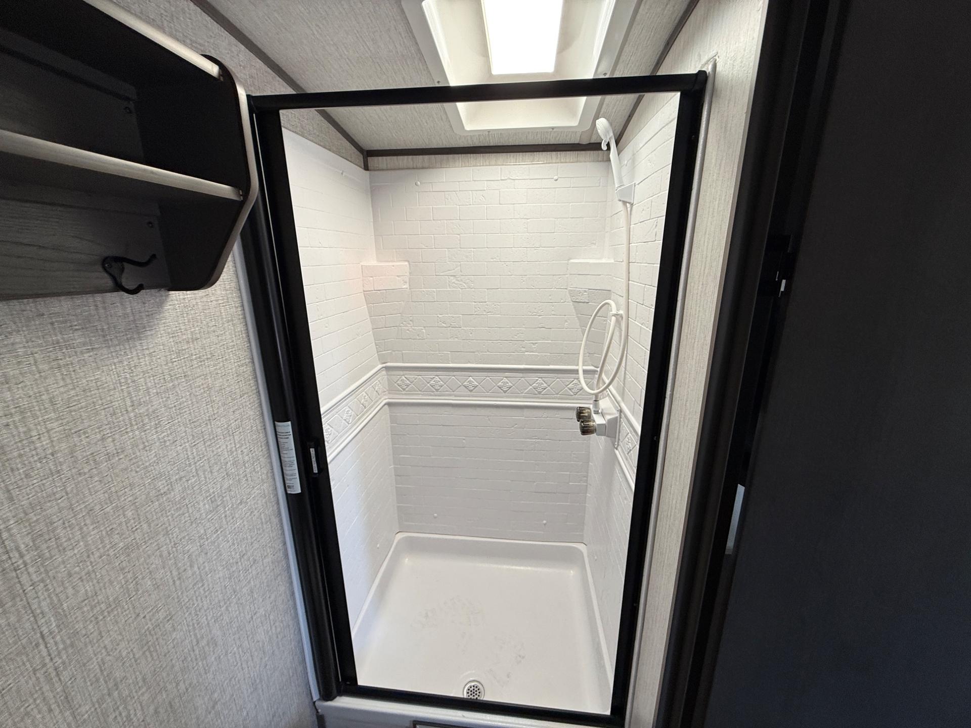 2021 Cruiser RV 2021 Cruiser RV Shadow Cruiser - thumbnail 15