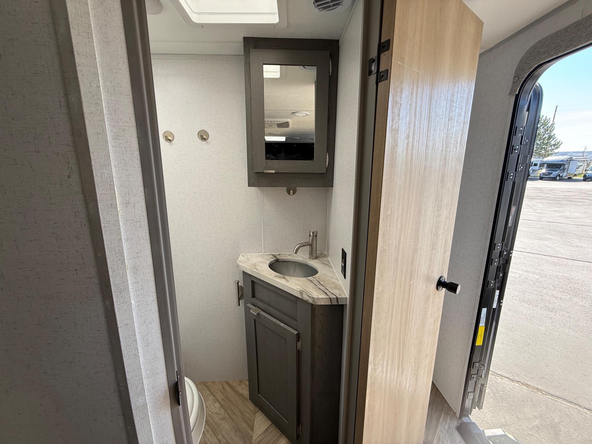 2023 Forest River 2023 Forest River Ozark - thumbnail 13