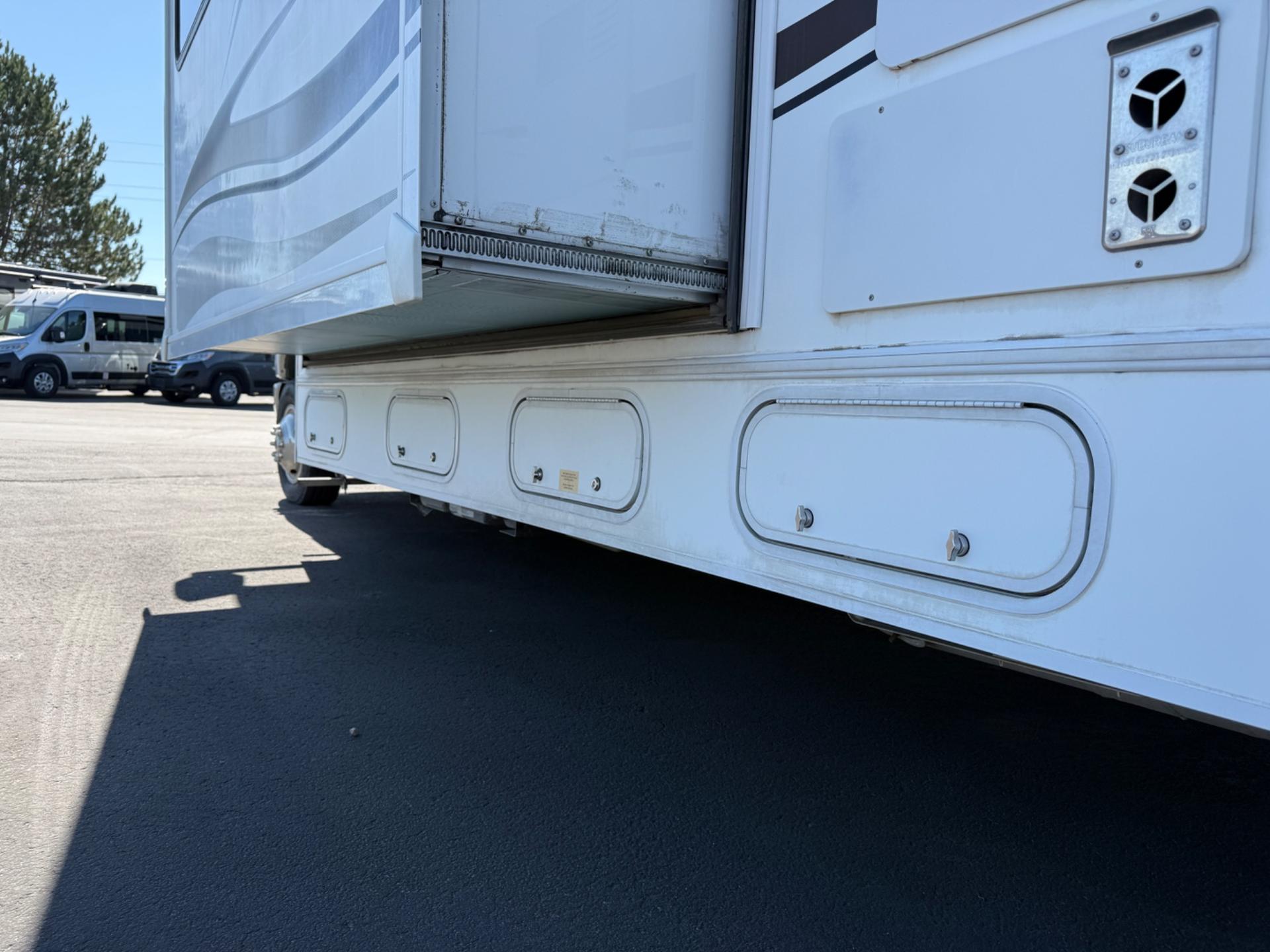 2013 Winnebago 2013 Winnebago Minnie Winnie - thumbnail 6
