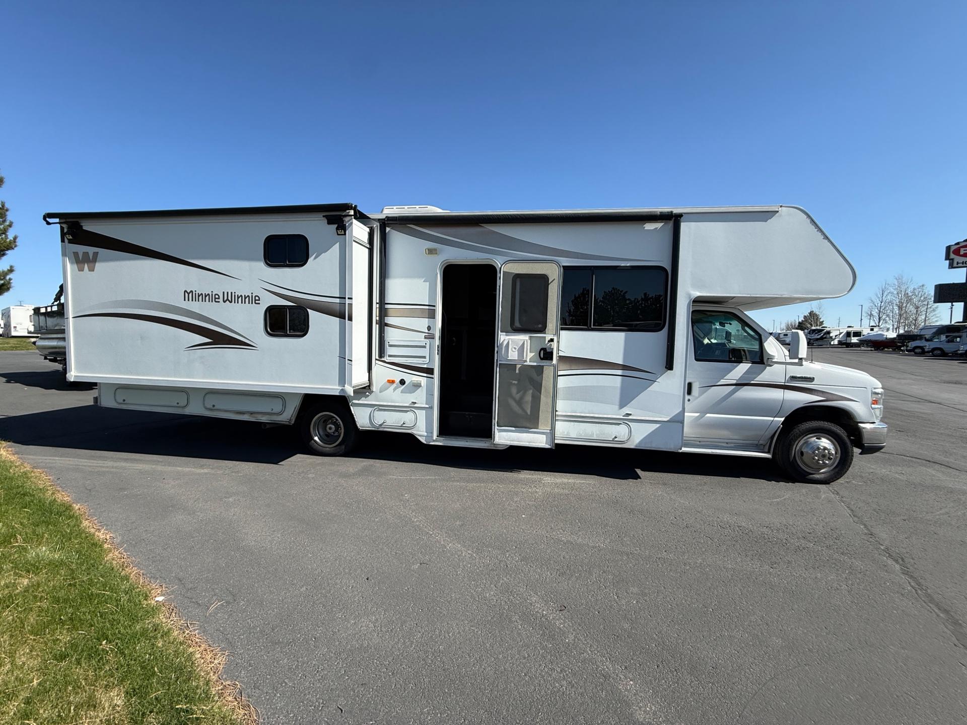 2013 Winnebago 2013 Winnebago Minnie Winnie - thumbnail 15