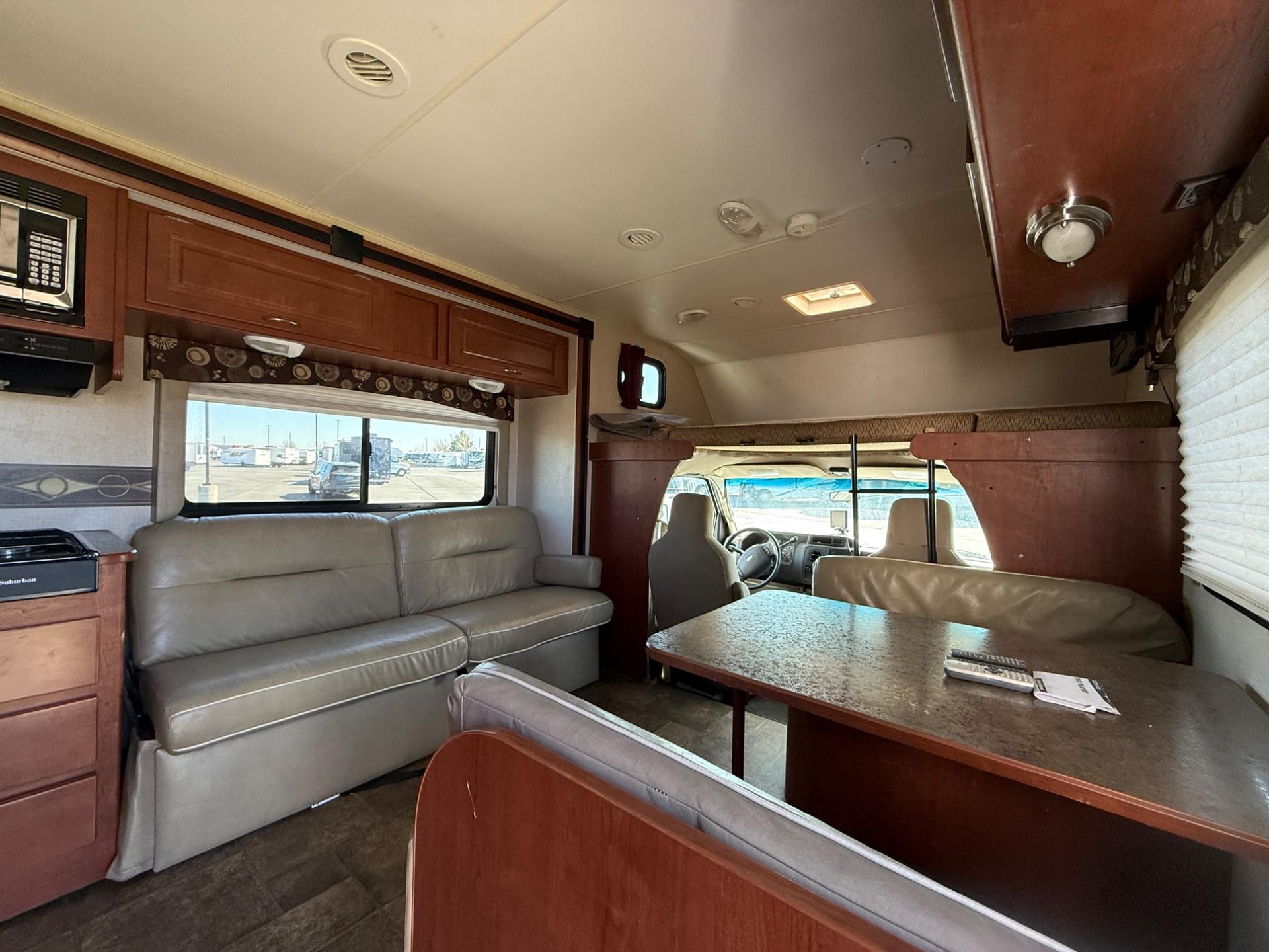 2013 Winnebago 2013 Winnebago Minnie Winnie - thumbnail 16