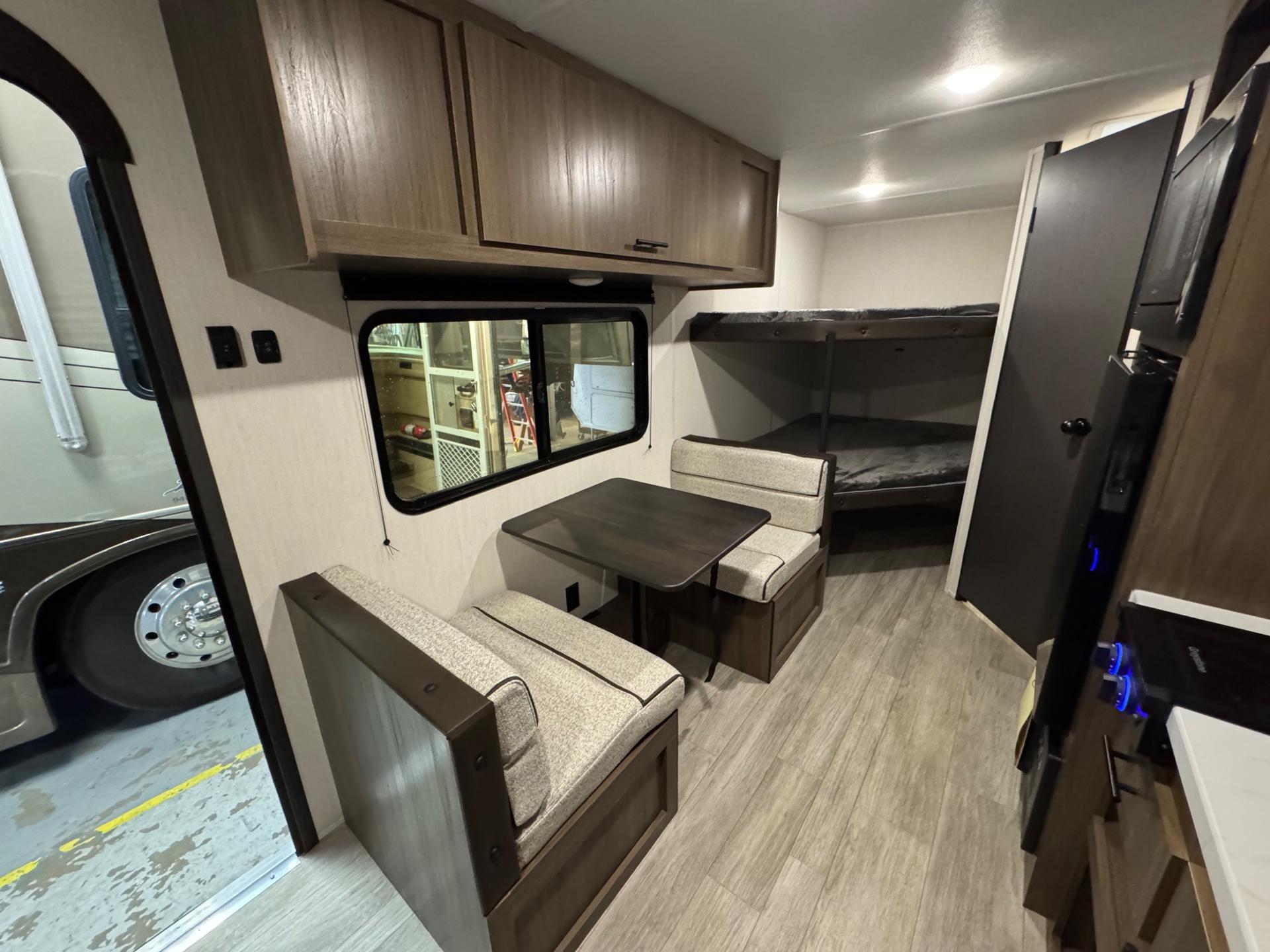 2026 Prime Time RV 2026 Prime Time RV Avenger LT - thumbnail 3