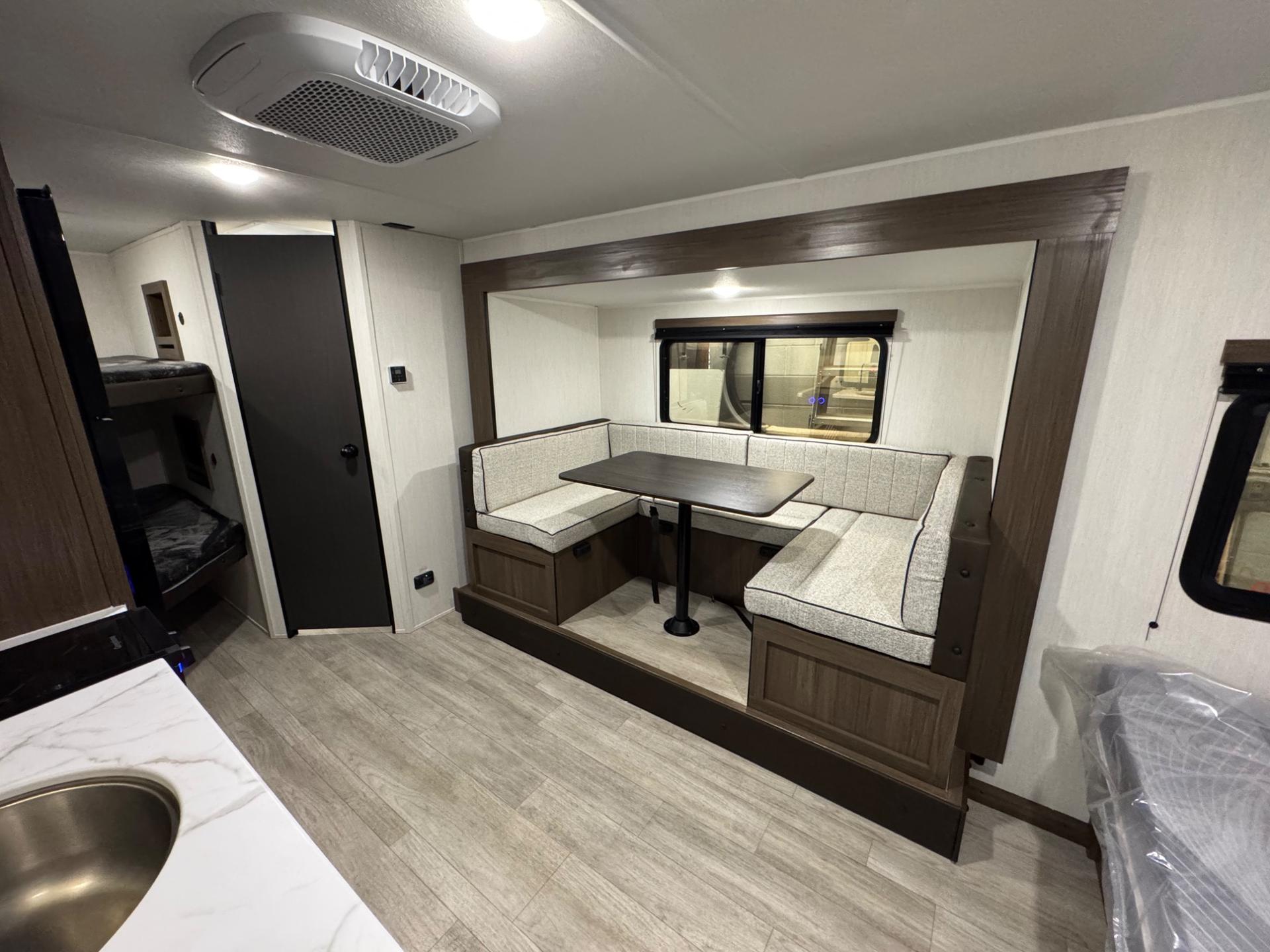 2026 Prime Time RV Avenger LT 18DBS