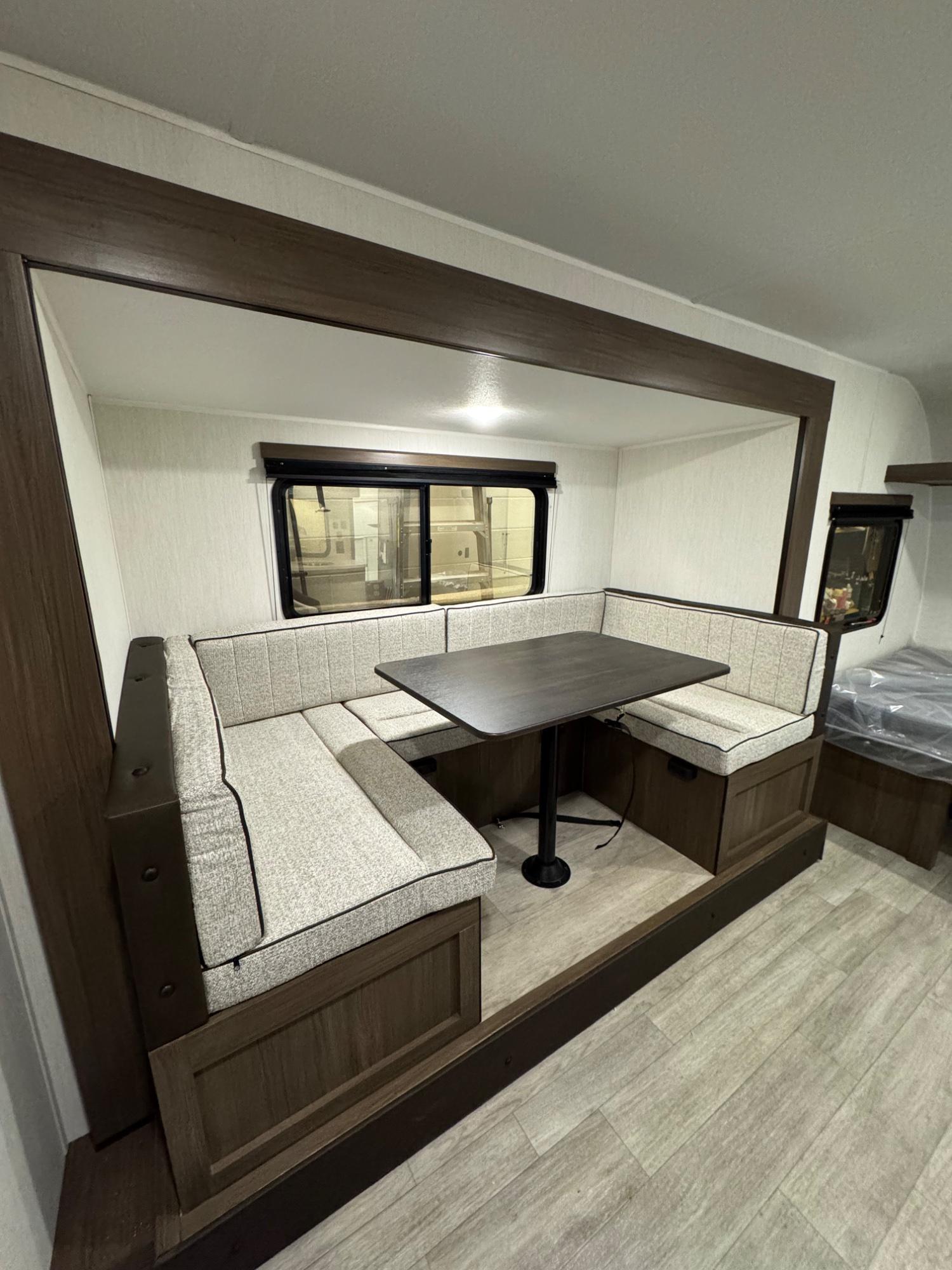 2026 Prime Time RV 2026 Prime Time RV Avenger LT - thumbnail 7