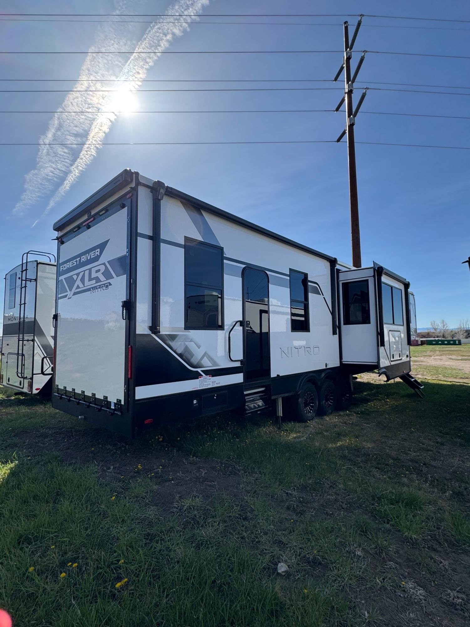 2026 Forest River RV 2026 Forest River RV Xlr Nitro Toy Hauler - thumbnail 5