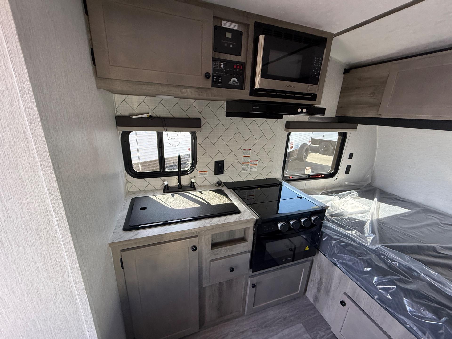 2026 Sunset Park RV 2026 Sunset Park RV Sun Lite - thumbnail 12