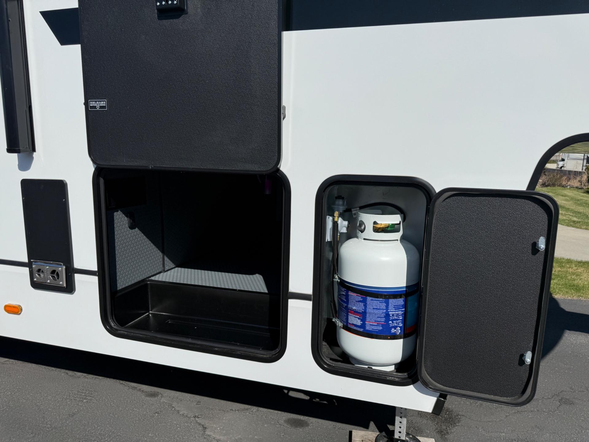 2026 Keystone RV 2026 Keystone RV Arcadia Super Lite - thumbnail 9