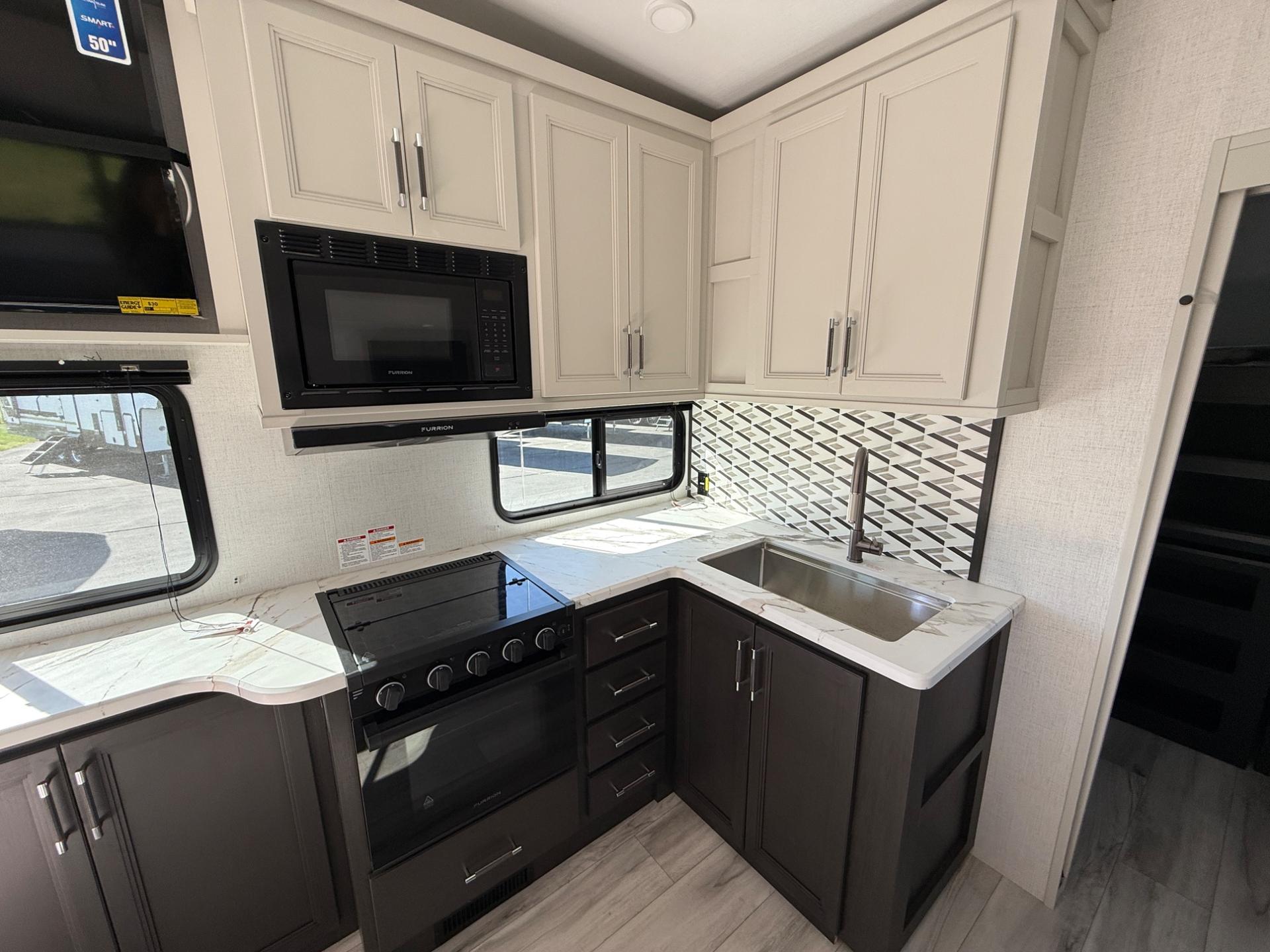 2026 Keystone RV 2026 Keystone RV Arcadia Super Lite - thumbnail 18