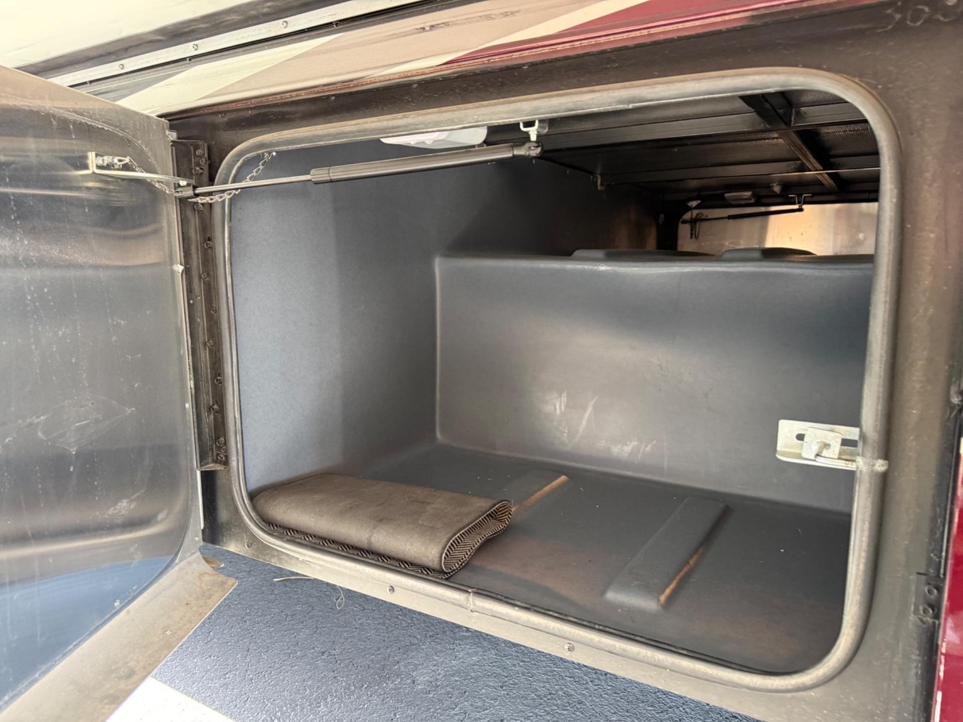 2019 Tiffin Motorhomes 2019 Tiffin Motorhomes Allegro Open Road - thumbnail 11