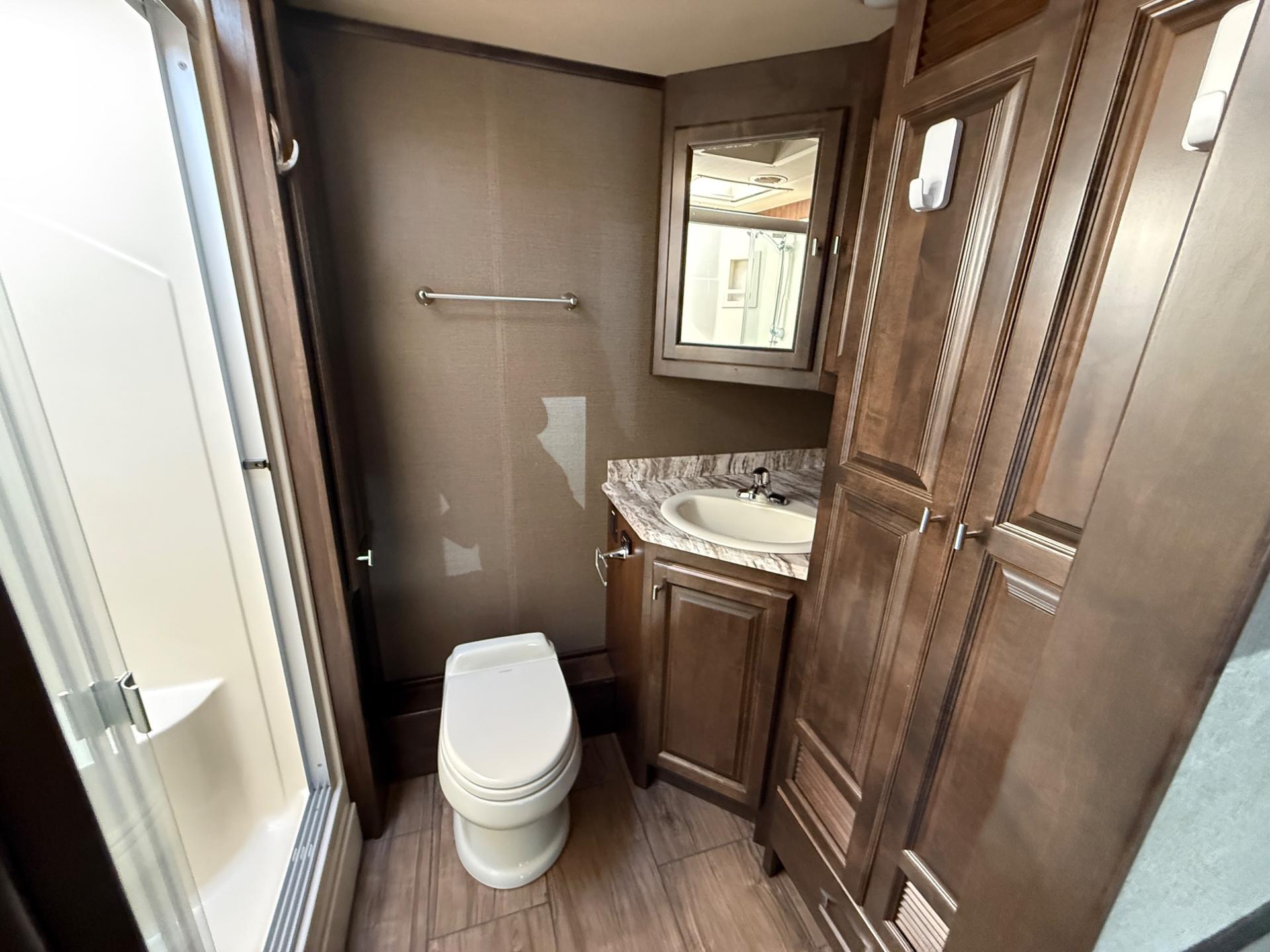 2019 Tiffin Motorhomes 2019 Tiffin Motorhomes Allegro Open Road - thumbnail 36