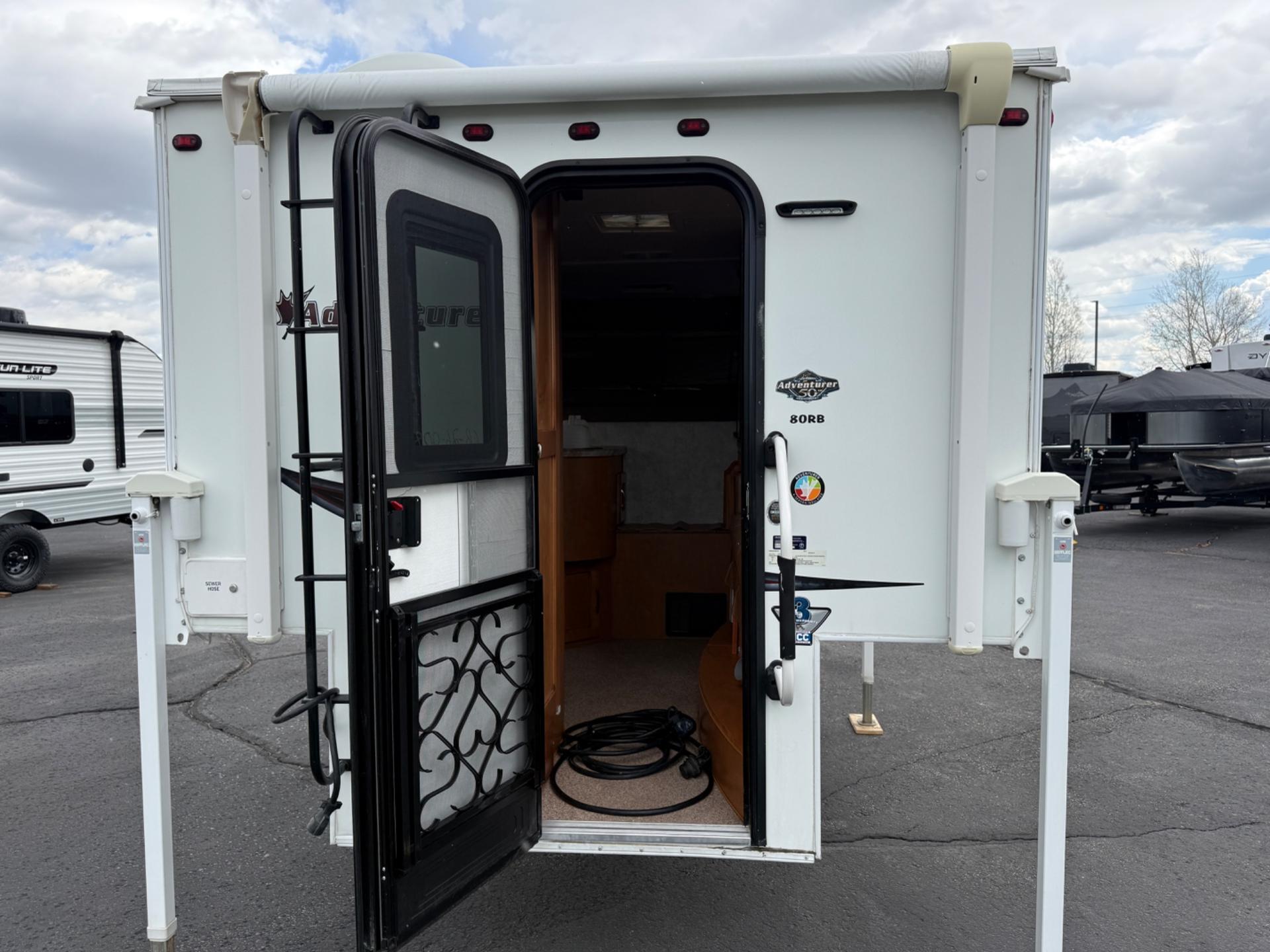 2019 Adventurer 2019 Adventurer Campers - thumbnail 8