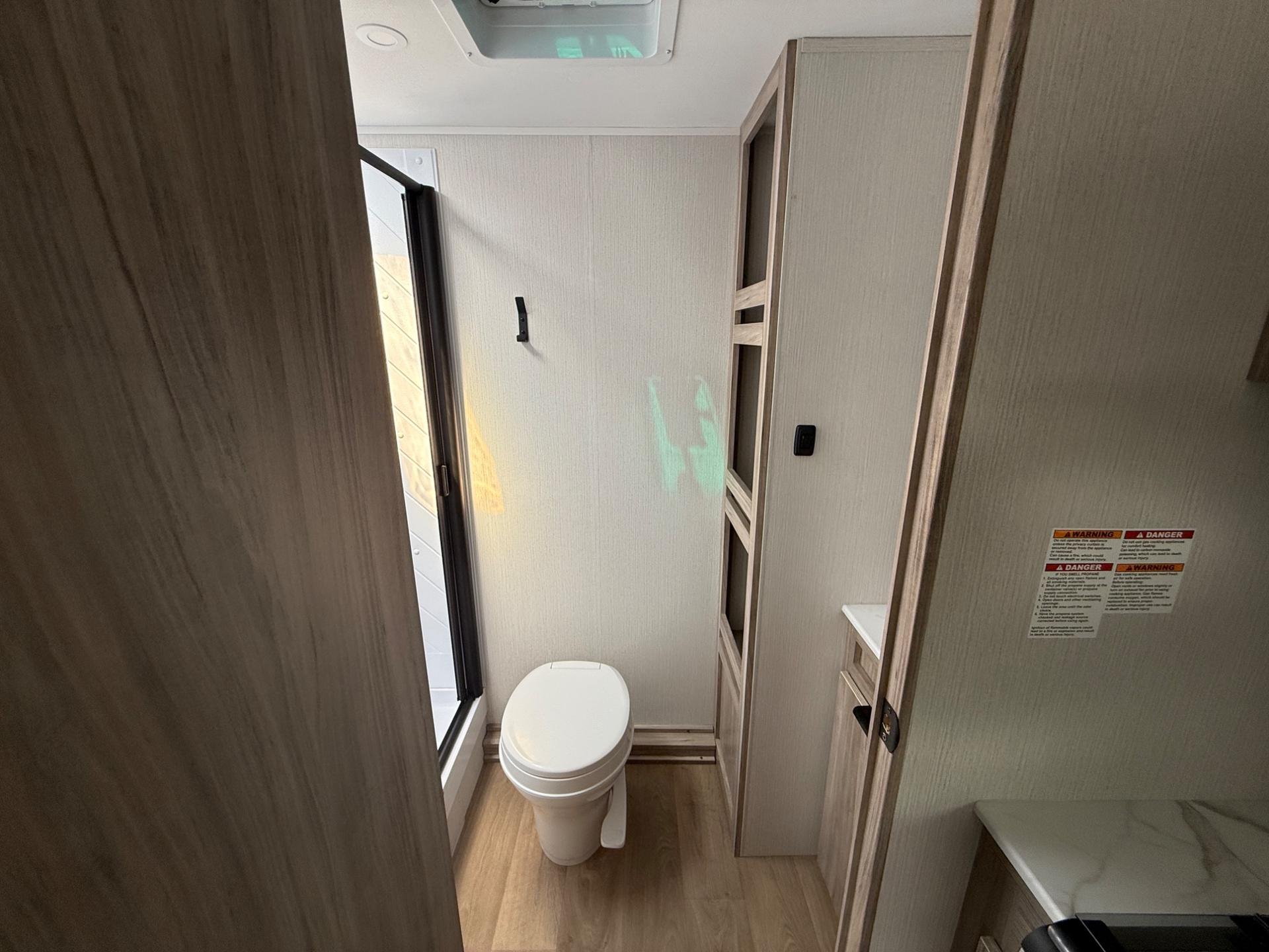 2026 Winnebago 2026 Winnebago Access - thumbnail 15