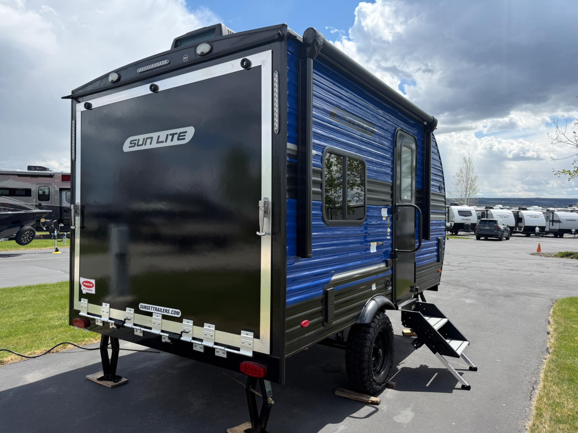 2026 Sunset Park RV 2026 Sunset Park RV Sun Lite Toy Hauler - thumbnail 3