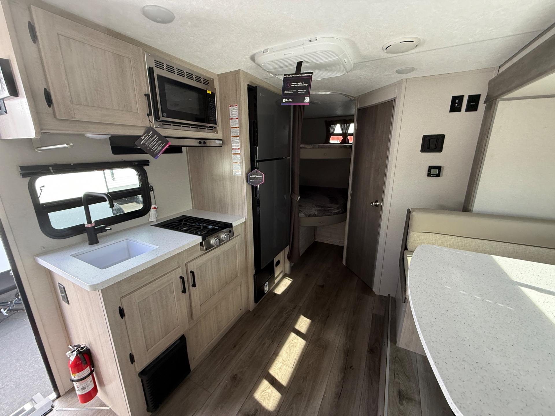2026 Coachmen 2026 Coachmen Catalina - thumbnail 12