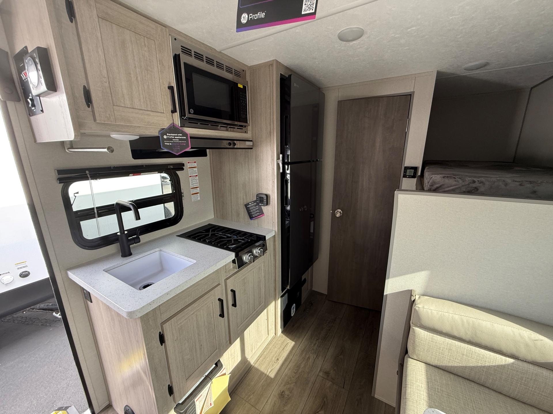 2026 Coachmen 2026 Coachmen Catalina - thumbnail 10
