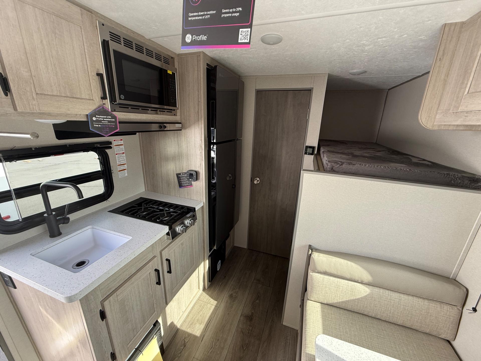 2026 Coachmen 2026 Coachmen Catalina - thumbnail 13