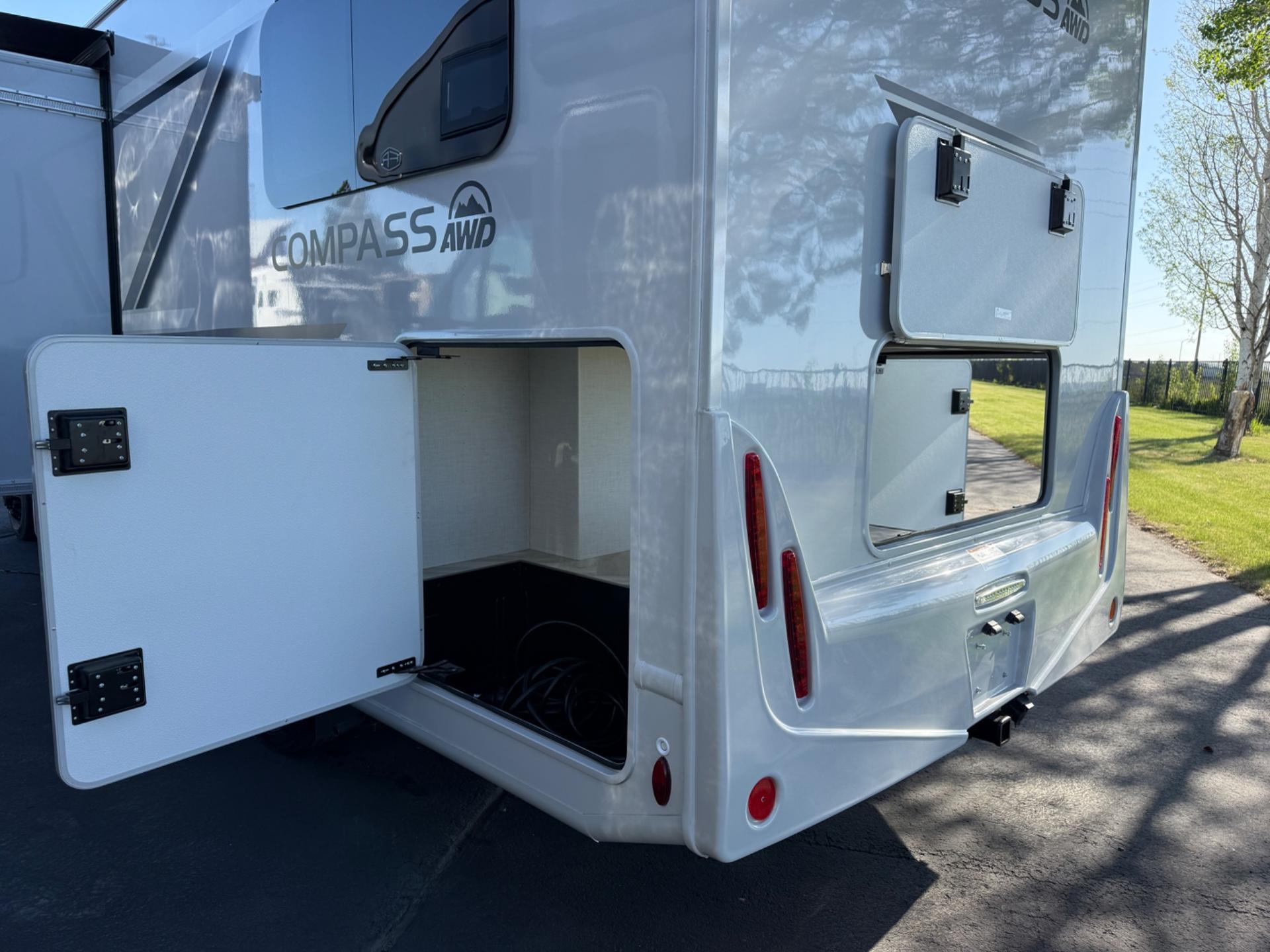 2027 Thor Motor Coach 2027 Thor Motor Coach Compass AWD - thumbnail 6