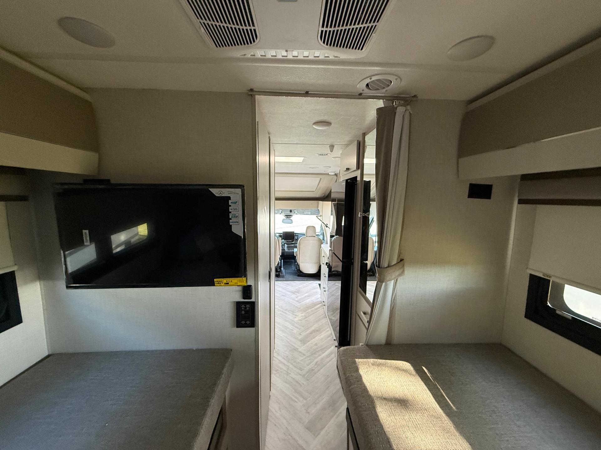 2027 Thor Motor Coach 2027 Thor Motor Coach Compass AWD - thumbnail 27