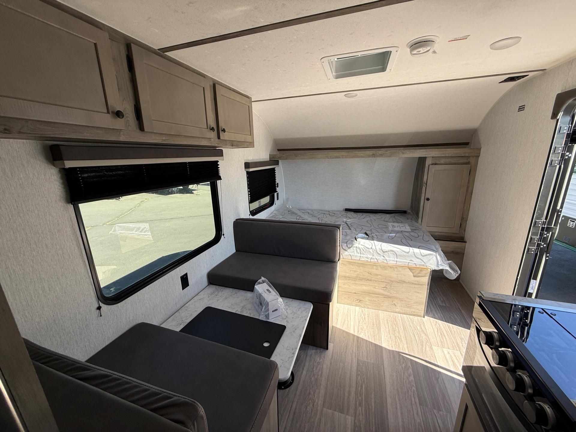 2026 Sunset Park RV 2026 Sunset Park RV Sunlite - thumbnail 10