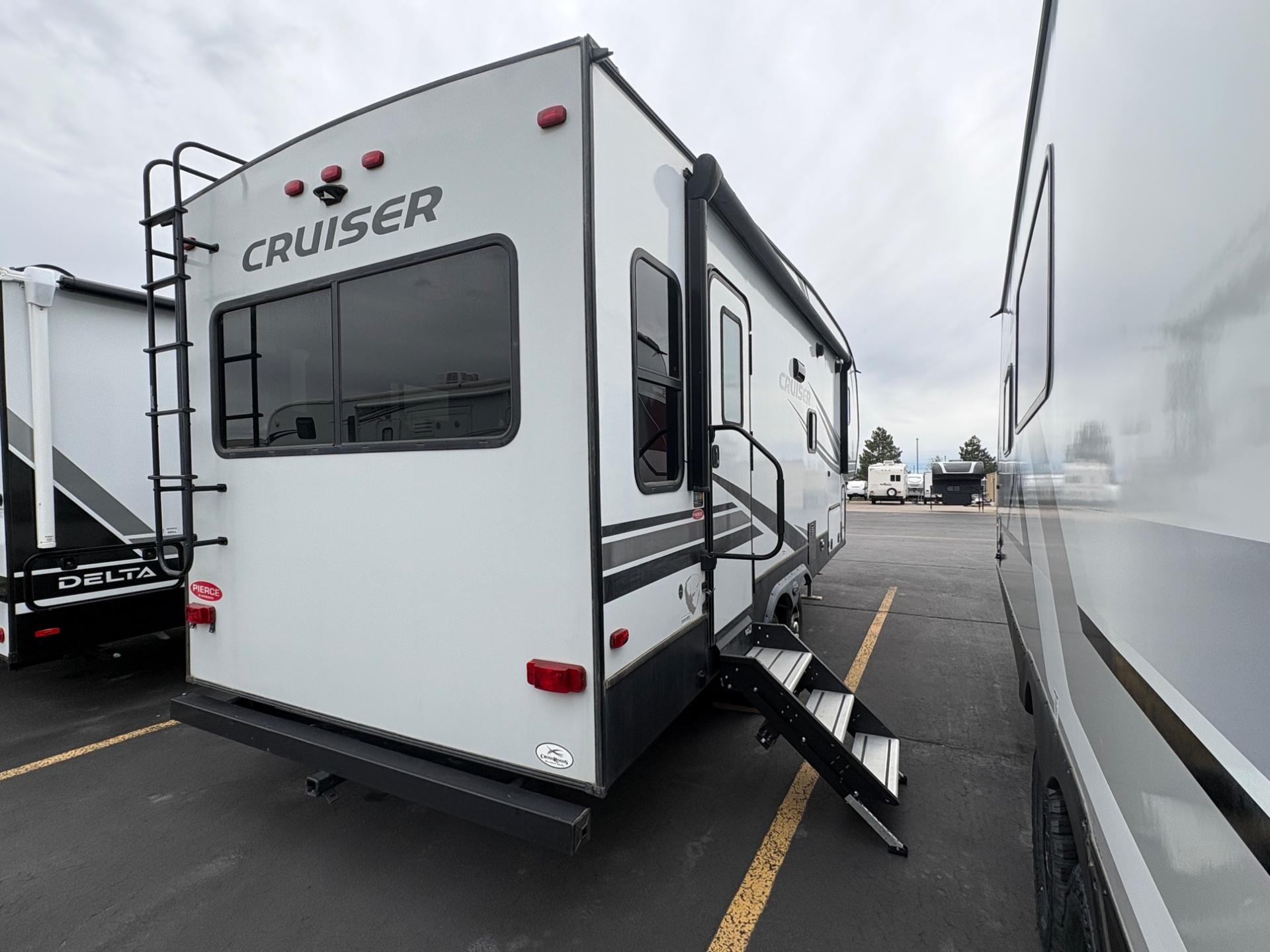 2021 CrossRoads RV 2021 CrossRoads RV Cruiser - thumbnail 5