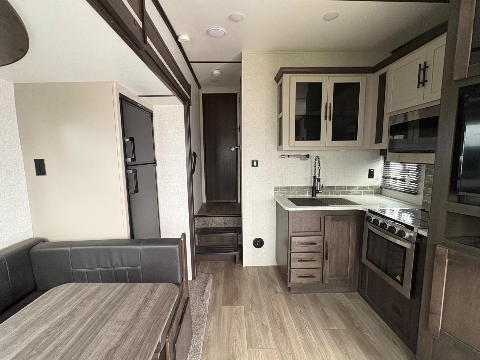 2021 CrossRoads RV 2021 CrossRoads RV Cruiser - thumbnail 9