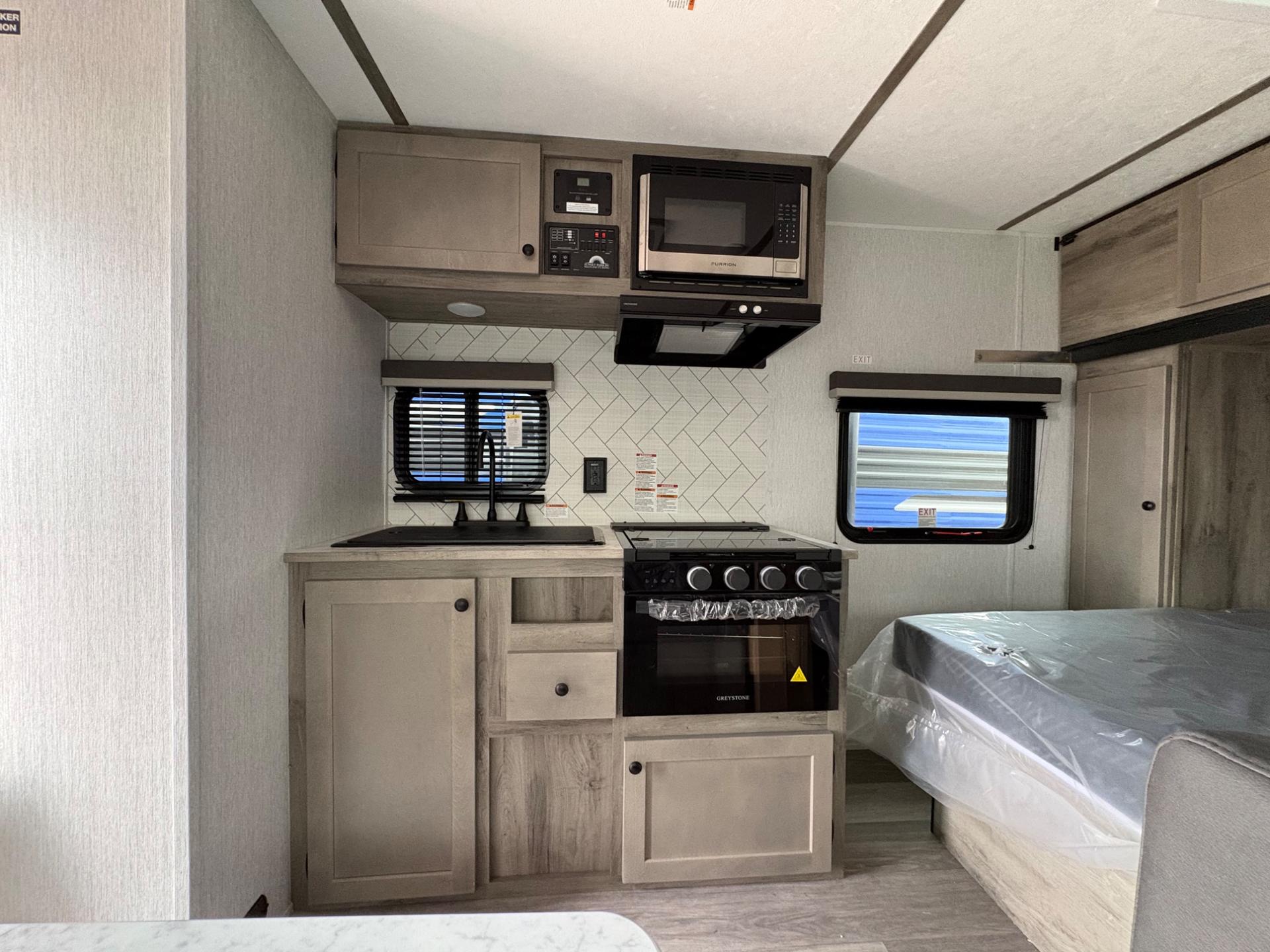 2026 Sunset Park RV 2026 Sunset Park RV Sunlite - thumbnail 14