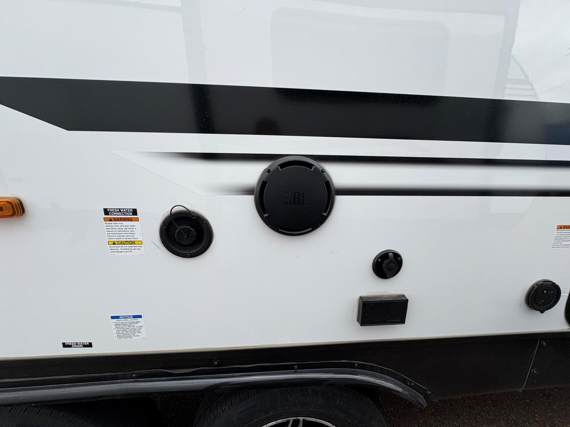 2026 Coachmen 2026 Coachmen Catalina Legacy Edition - thumbnail 6