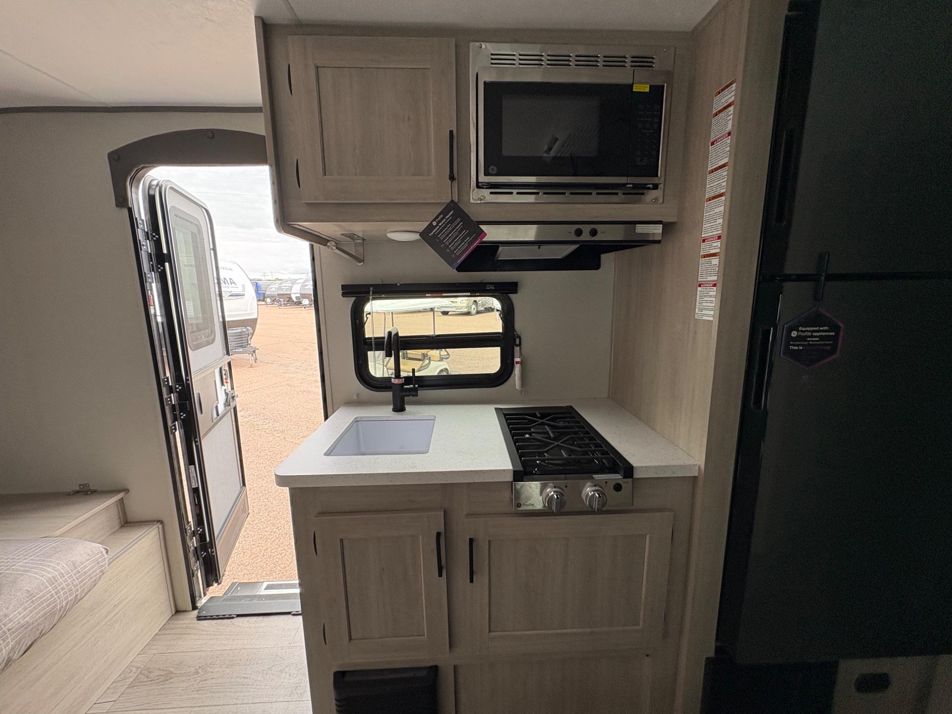 2026 Coachmen 2026 Coachmen Catalina - thumbnail 15