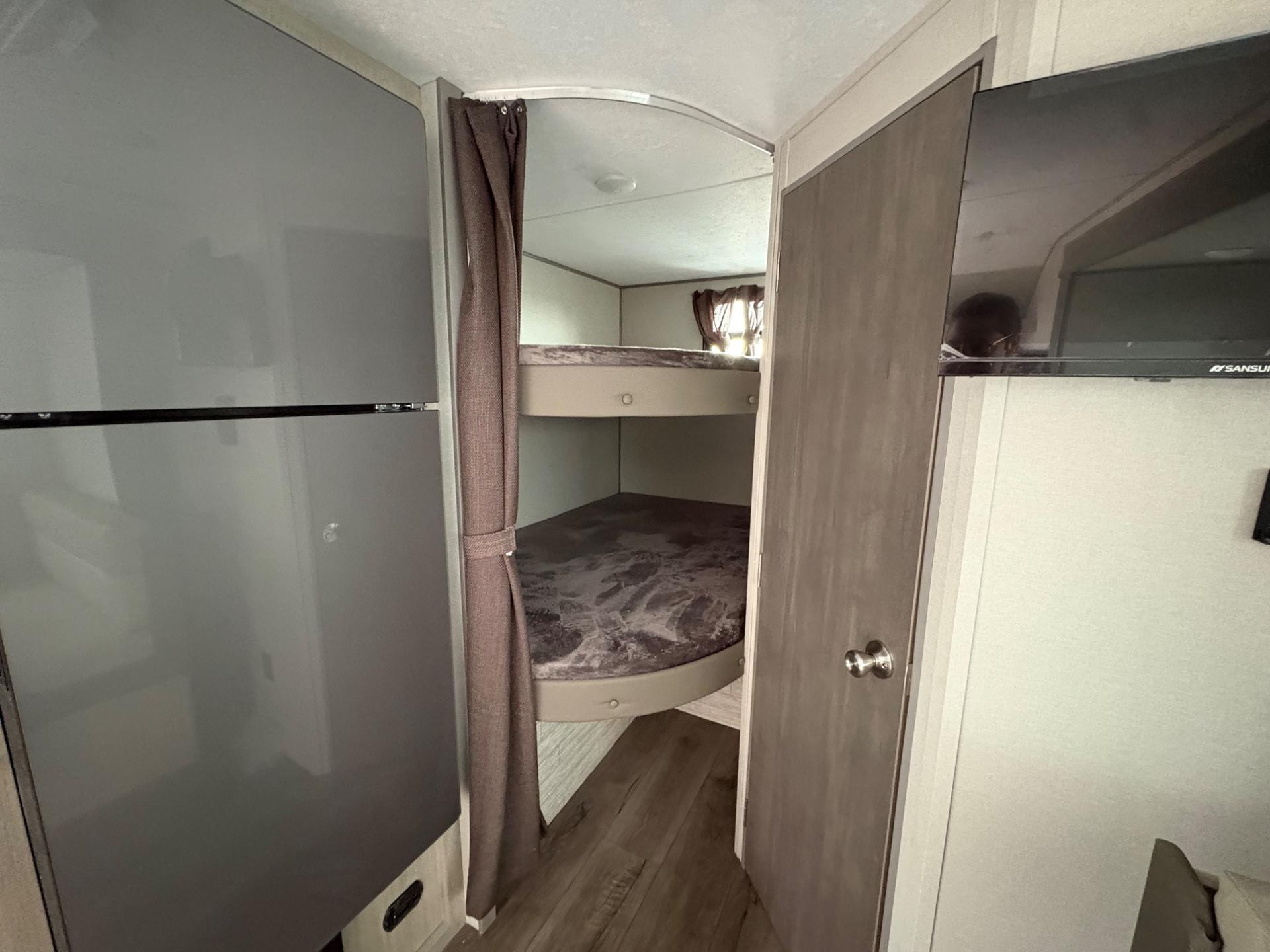 2026 Coachmen 2026 Coachmen Catalina - thumbnail 18