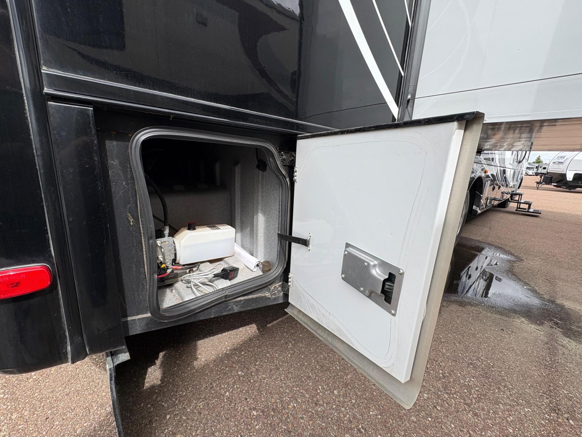 2017 Forest River RV 2017 Forest River RV Georgetown XL - thumbnail 17