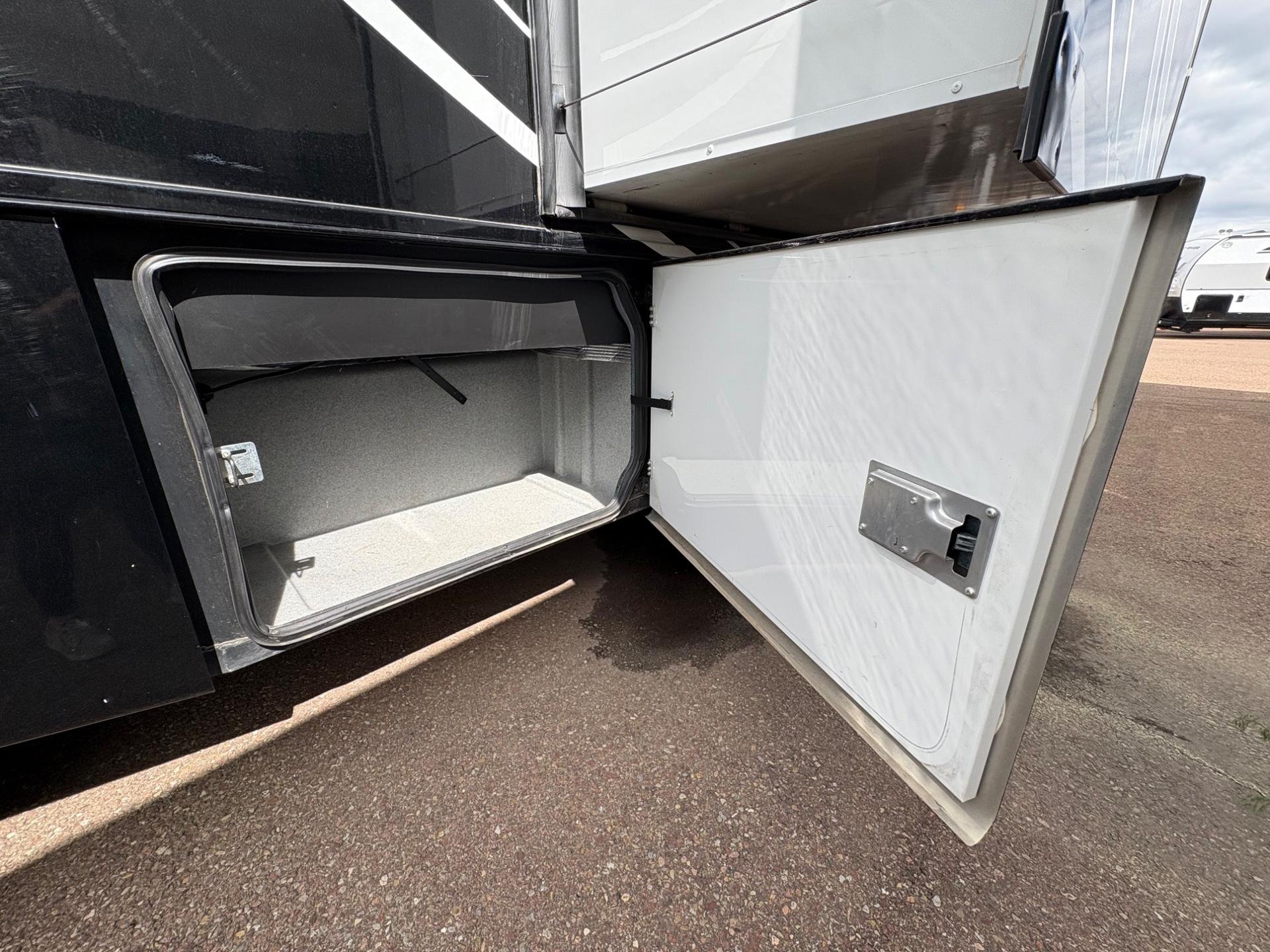 2017 Forest River RV 2017 Forest River RV Georgetown XL - thumbnail 18