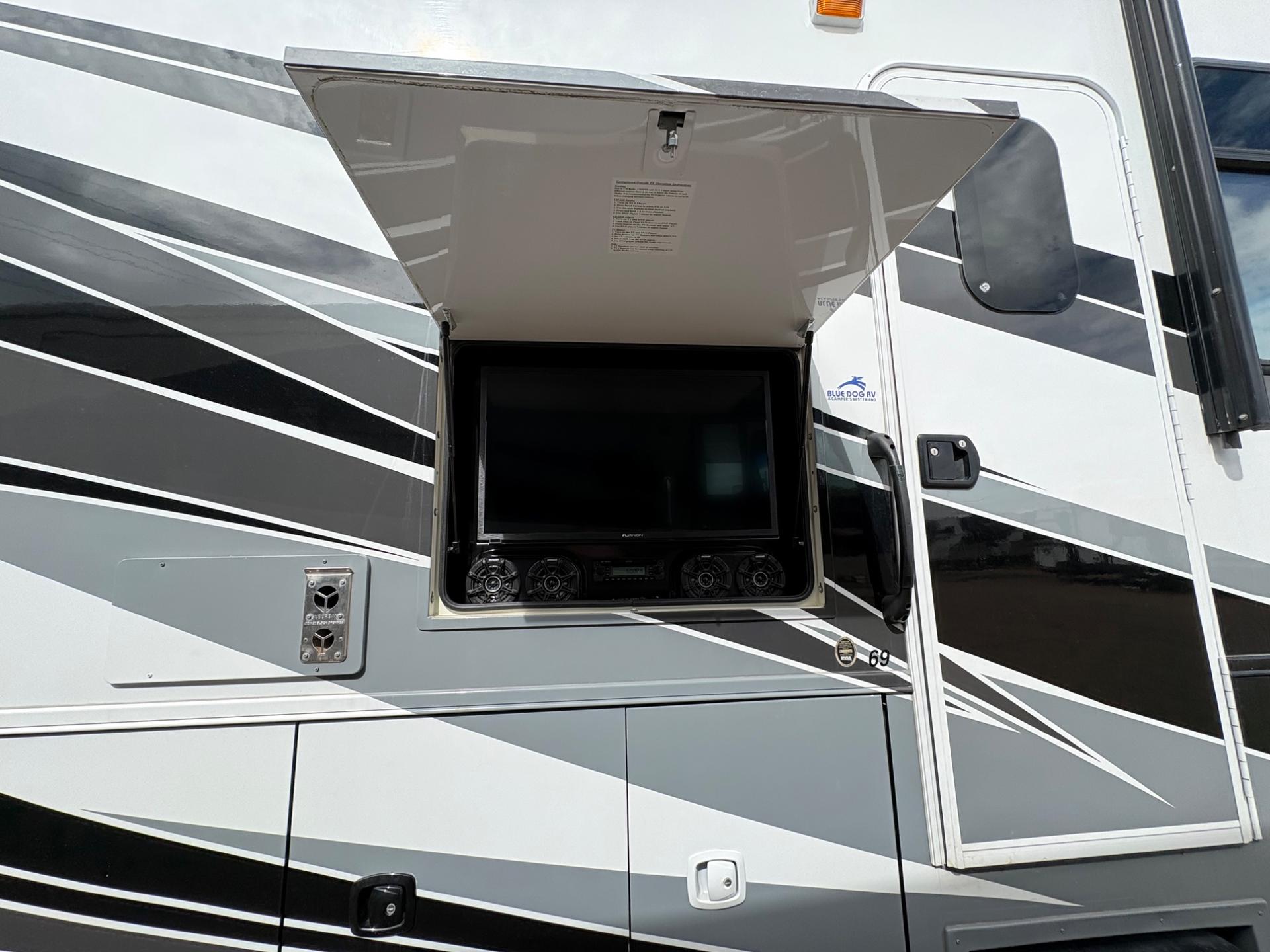 2017 Forest River RV 2017 Forest River RV Georgetown XL - thumbnail 24