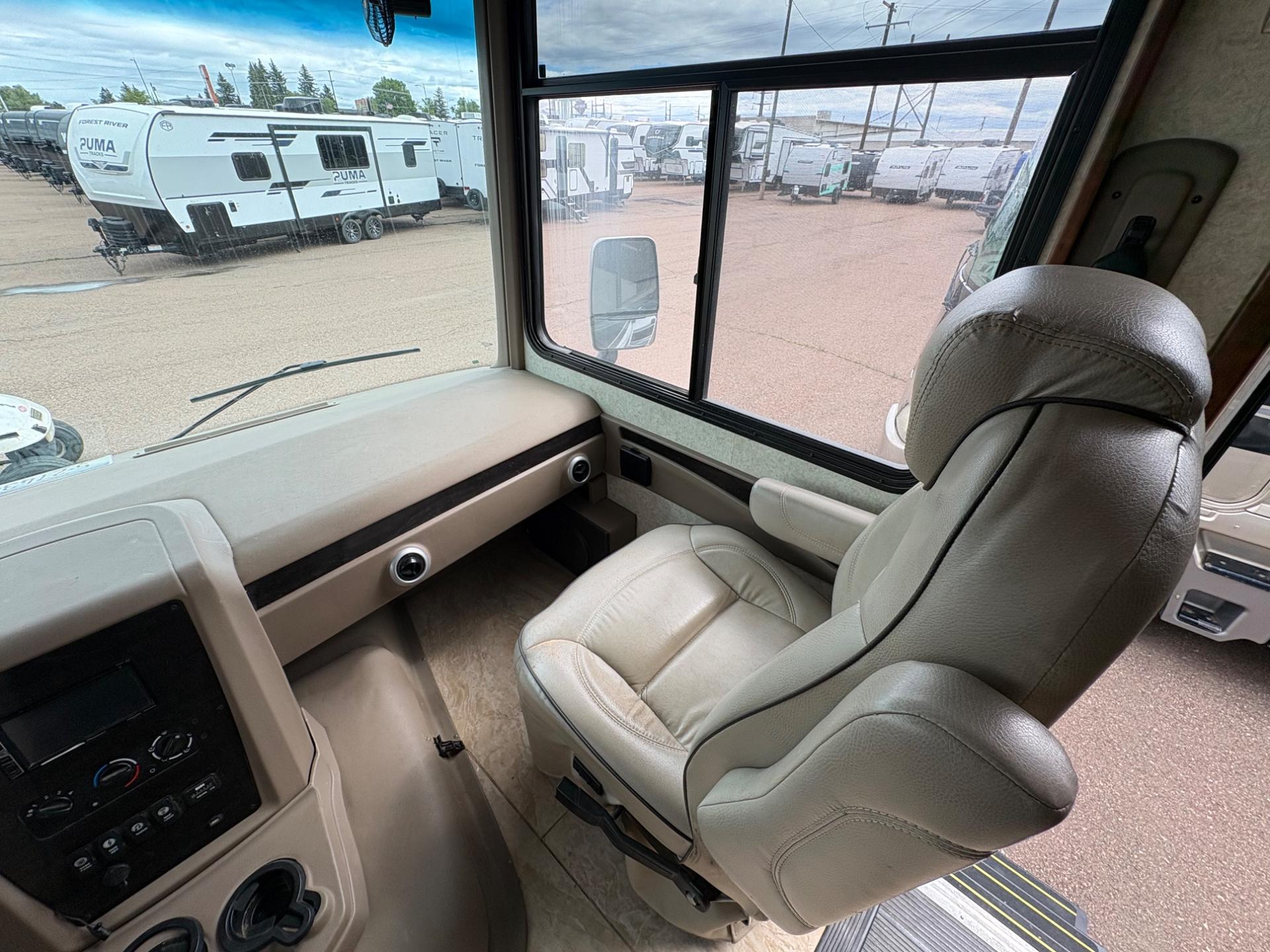 2017 Forest River RV 2017 Forest River RV Georgetown XL - thumbnail 33