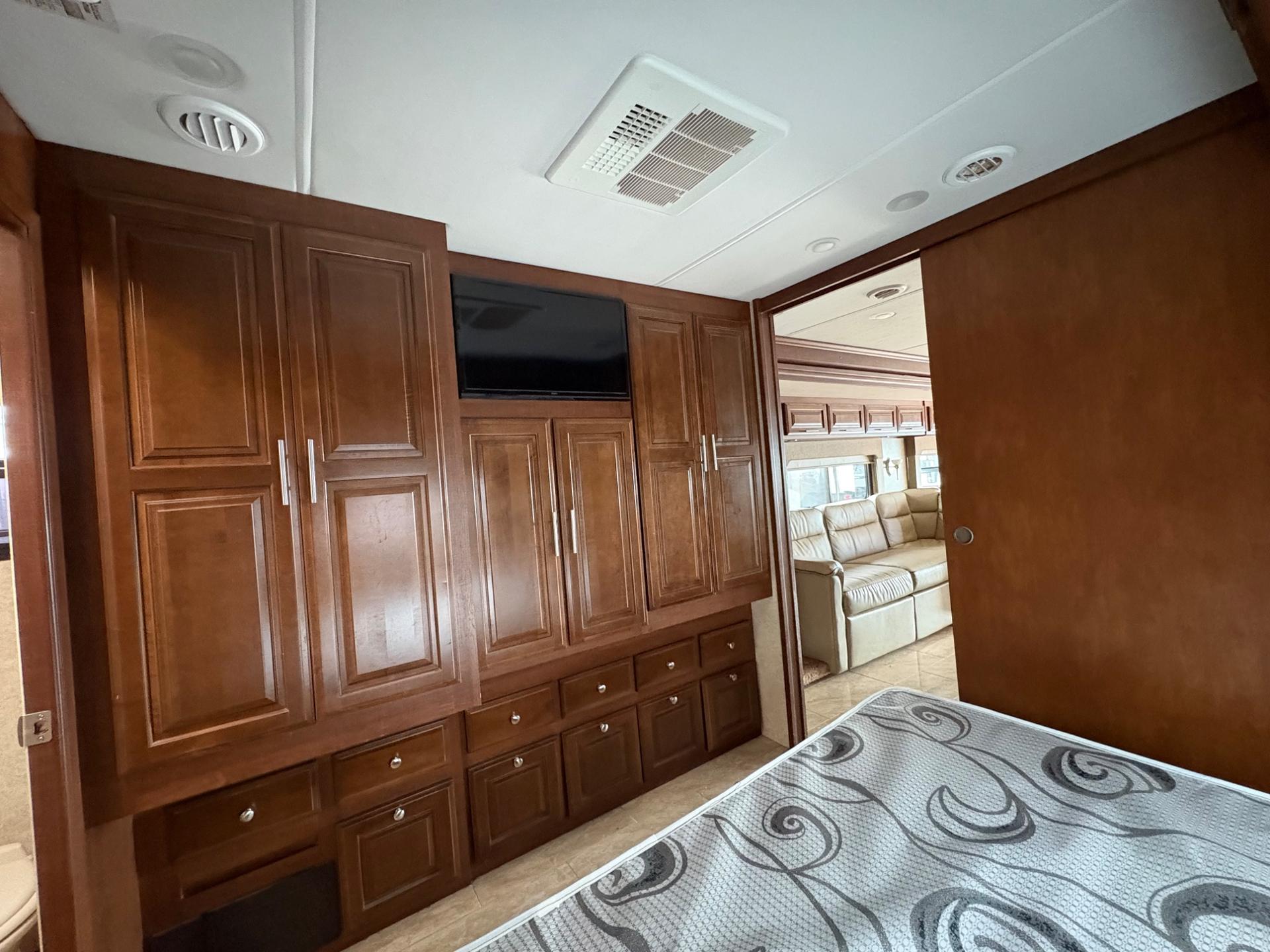 2017 Forest River RV 2017 Forest River RV Georgetown XL - thumbnail 54