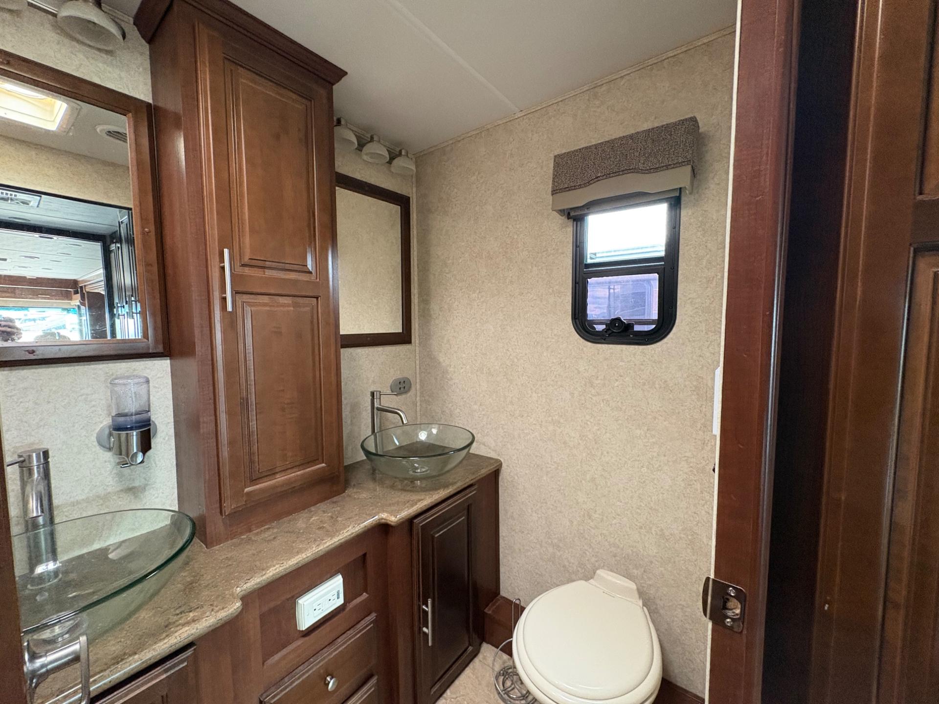 2017 Forest River RV 2017 Forest River RV Georgetown XL - thumbnail 55