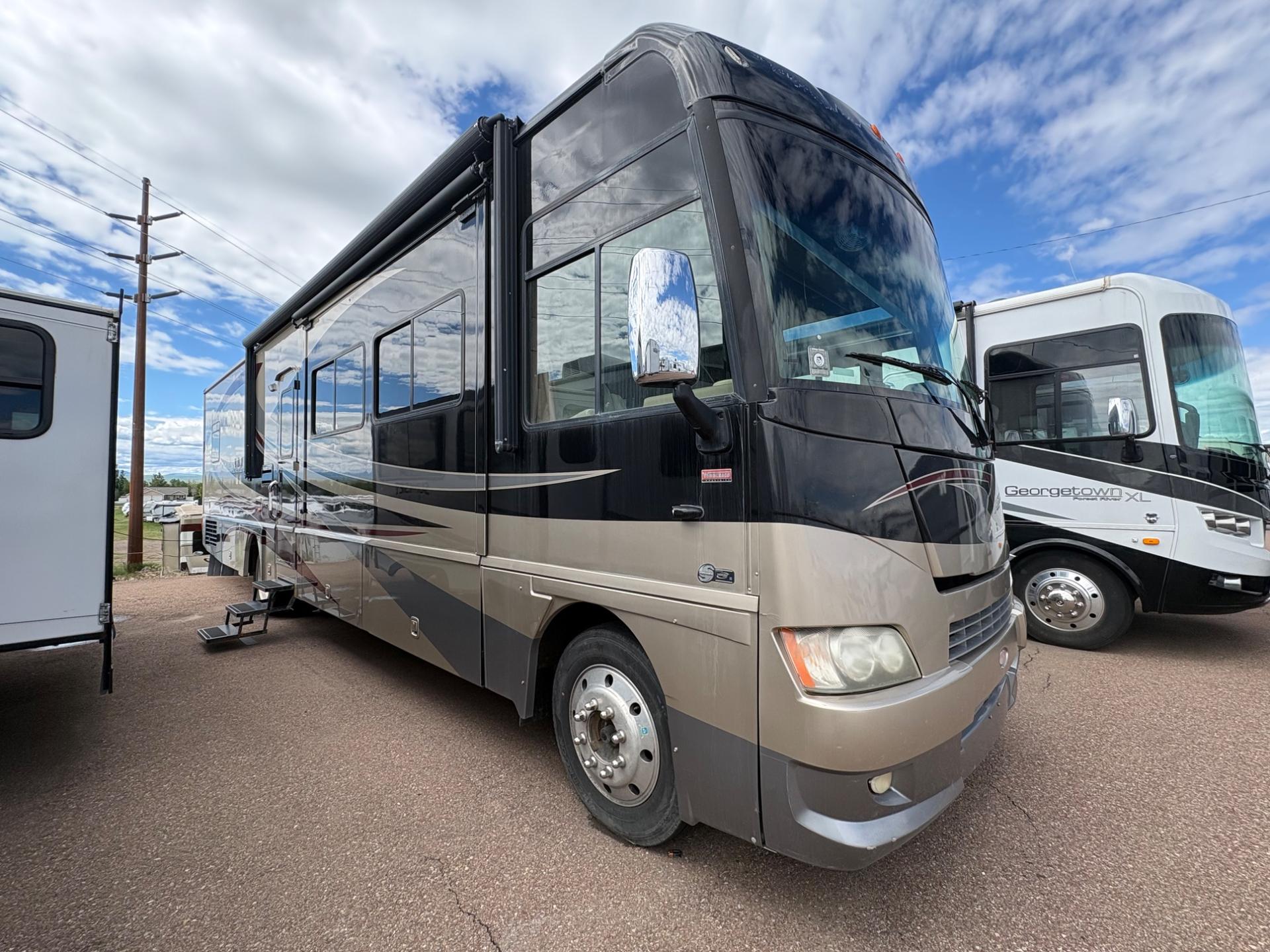 2004 Winnebago 2004 Winnebago Ultimate Advantage - thumbnail 5