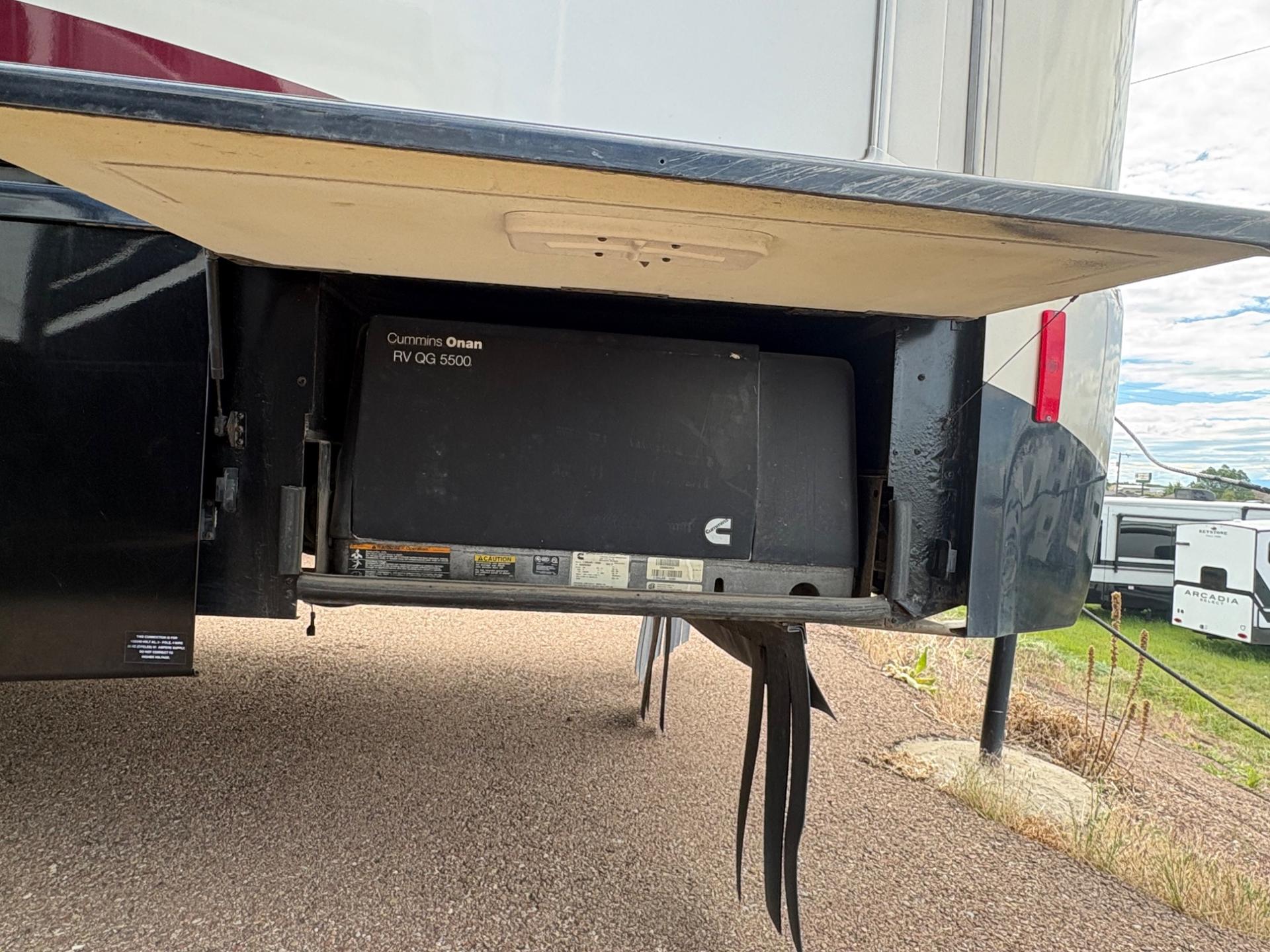 2004 Winnebago 2004 Winnebago Ultimate Advantage - thumbnail 13