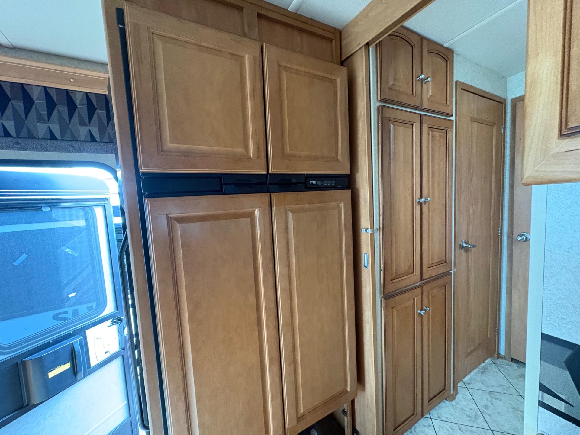 2004 Winnebago 2004 Winnebago Ultimate Advantage - thumbnail 38