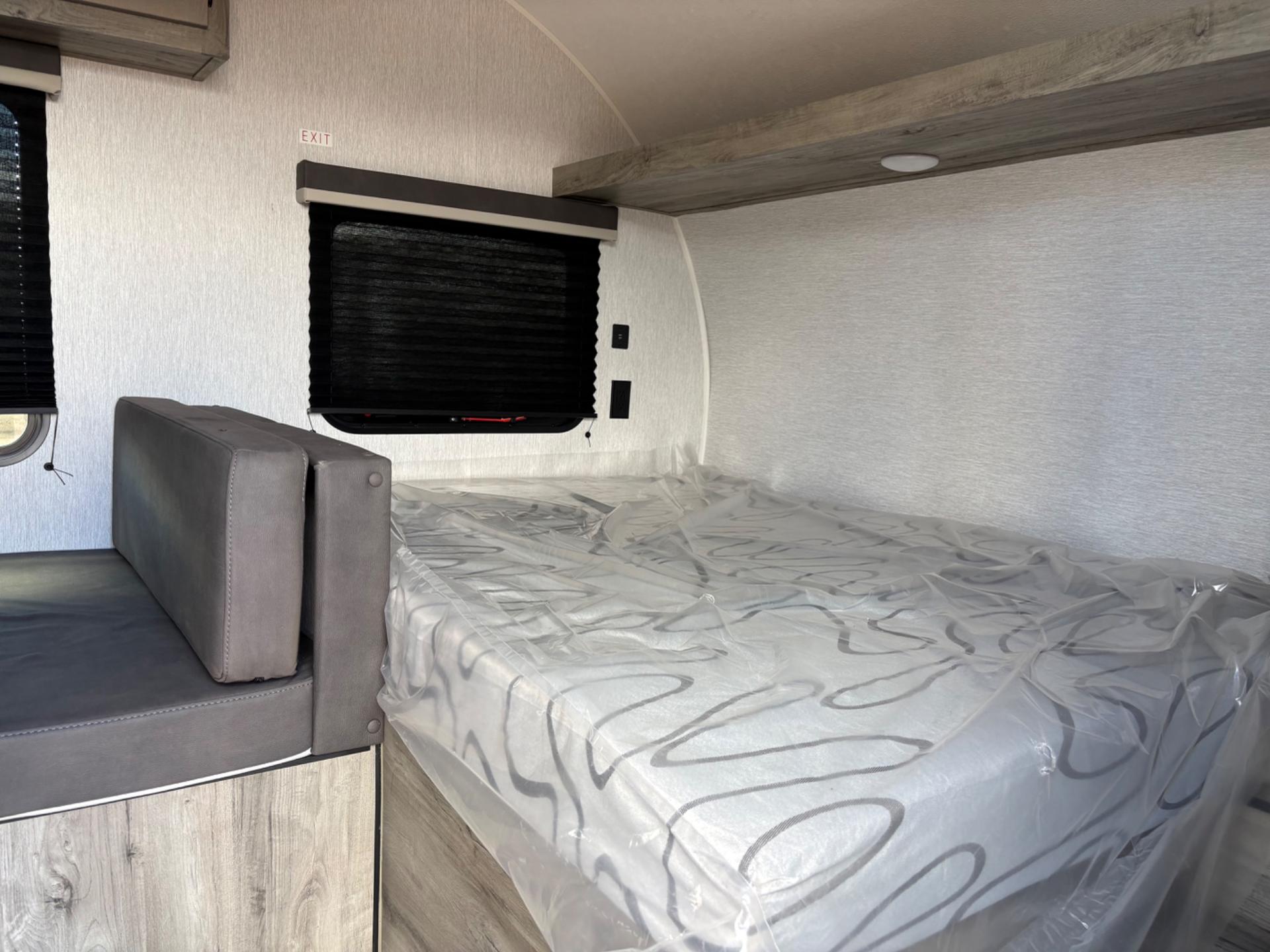 2026 Sunset Park RV 2026 Sunset Park RV Sunlite - thumbnail 12