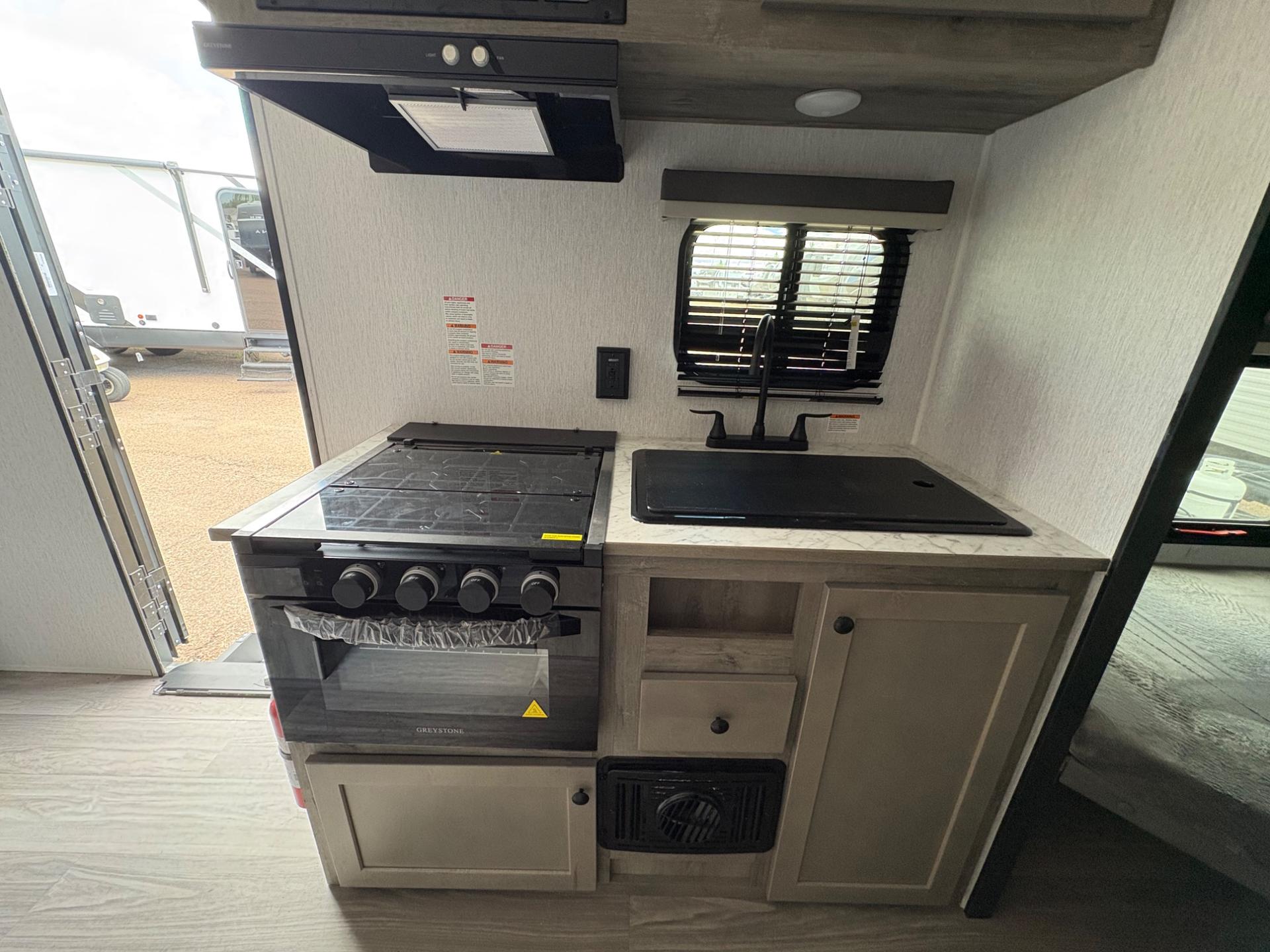 2026 Sunset Park RV 2026 Sunset Park RV Sunlite - thumbnail 16