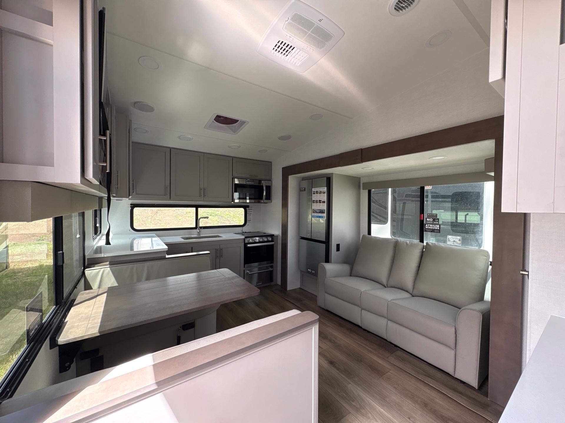 2026 Alliance RV 2026 Alliance RV Avenue - thumbnail 17