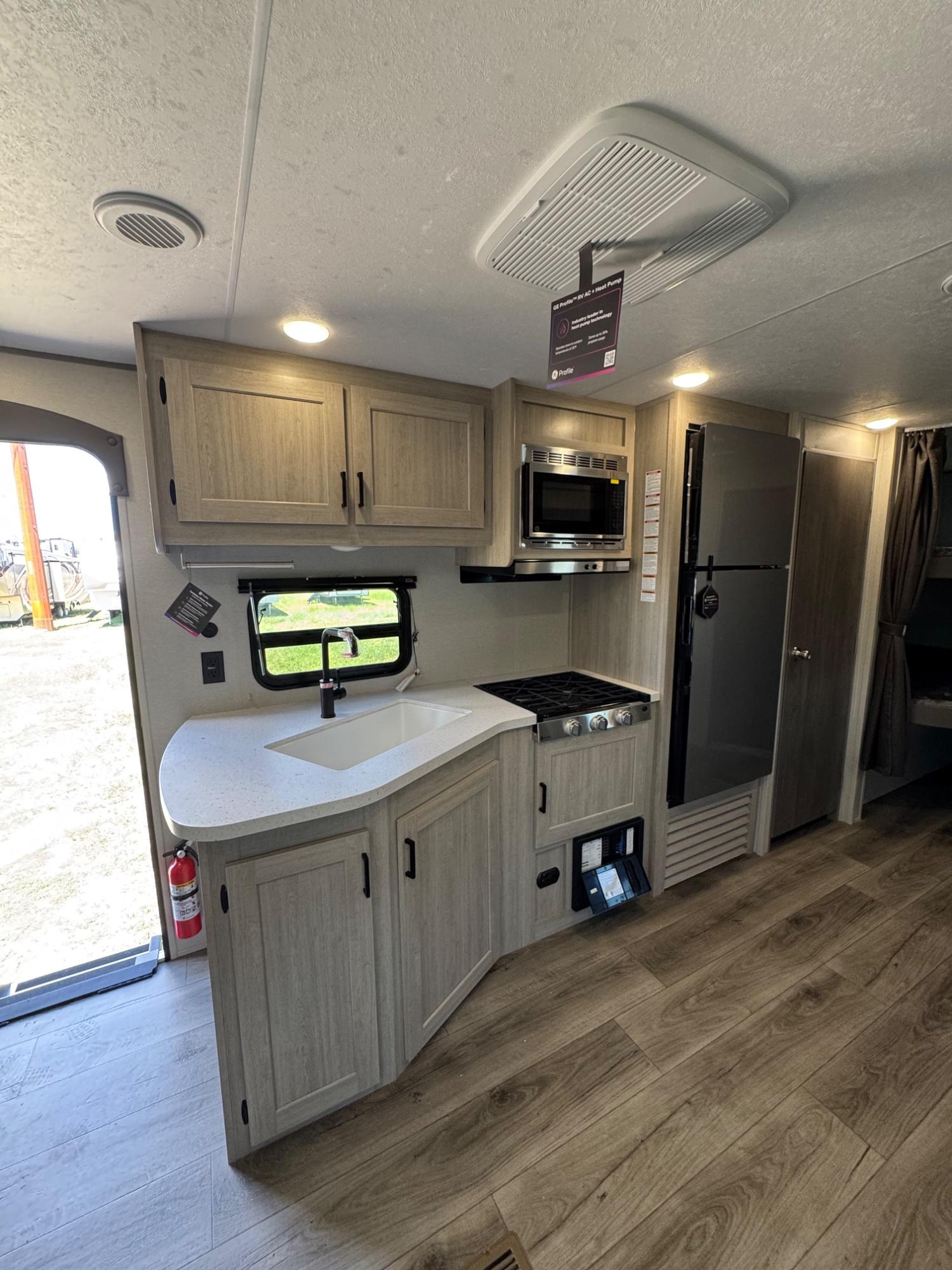 2026 Coachmen 2026 Coachmen Catalina - thumbnail 11