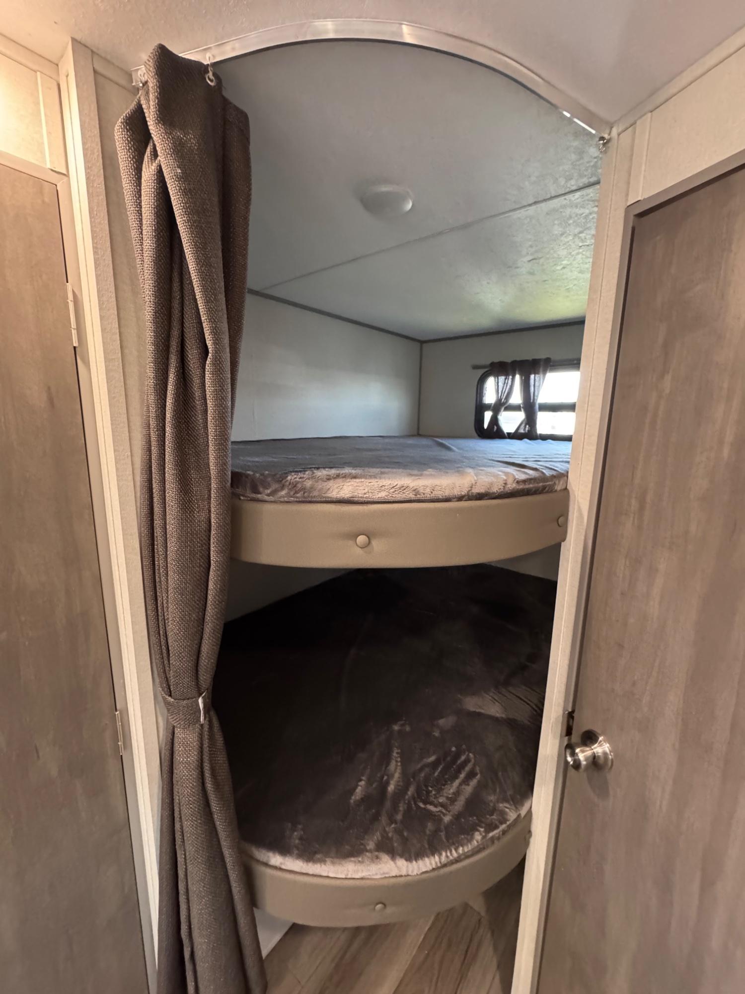 2026 Coachmen 2026 Coachmen Catalina - thumbnail 14
