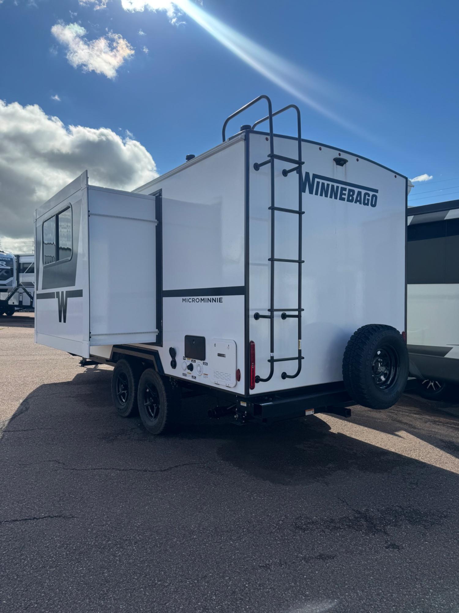 2026 Winnebago 2026 Winnebago MICROMINNIE - thumbnail 4