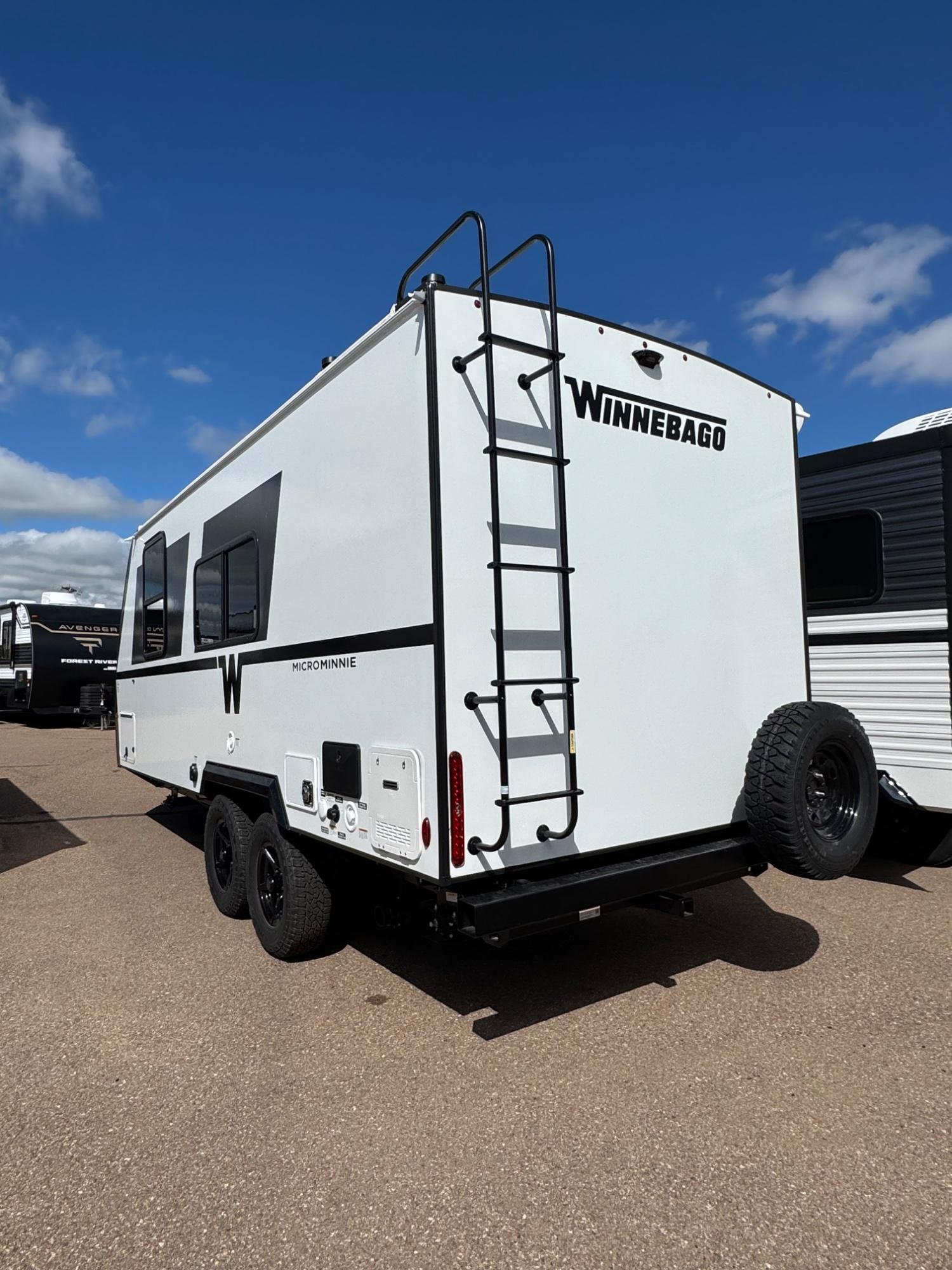 2026 Winnebago 2026 Winnebago Micro Minnie - thumbnail 4