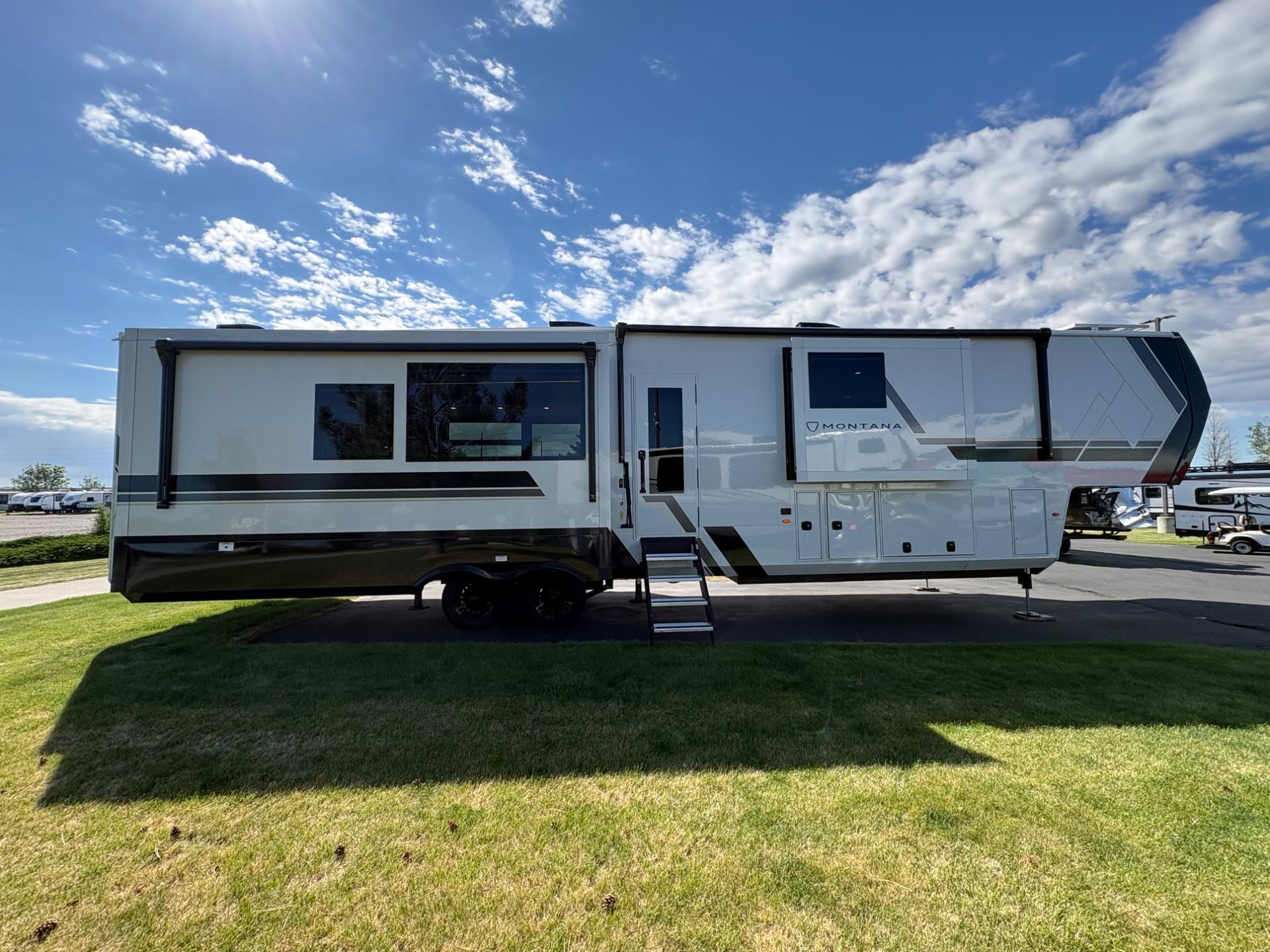 2026 Keystone RV 2026 Keystone RV Montana - thumbnail 7