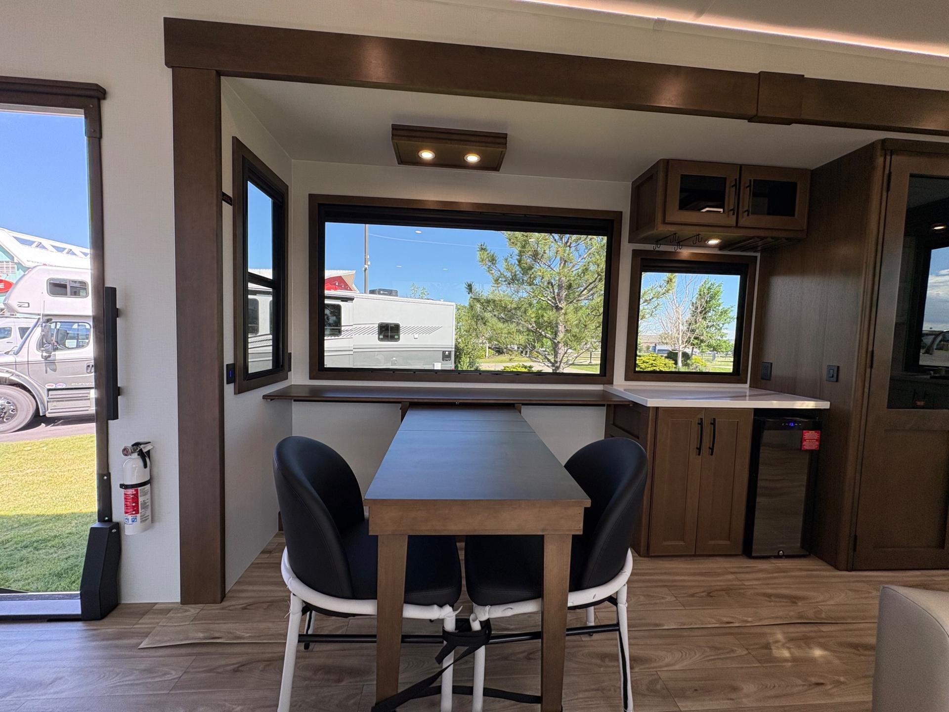 2026 Keystone RV 2026 Keystone RV Montana - thumbnail 39