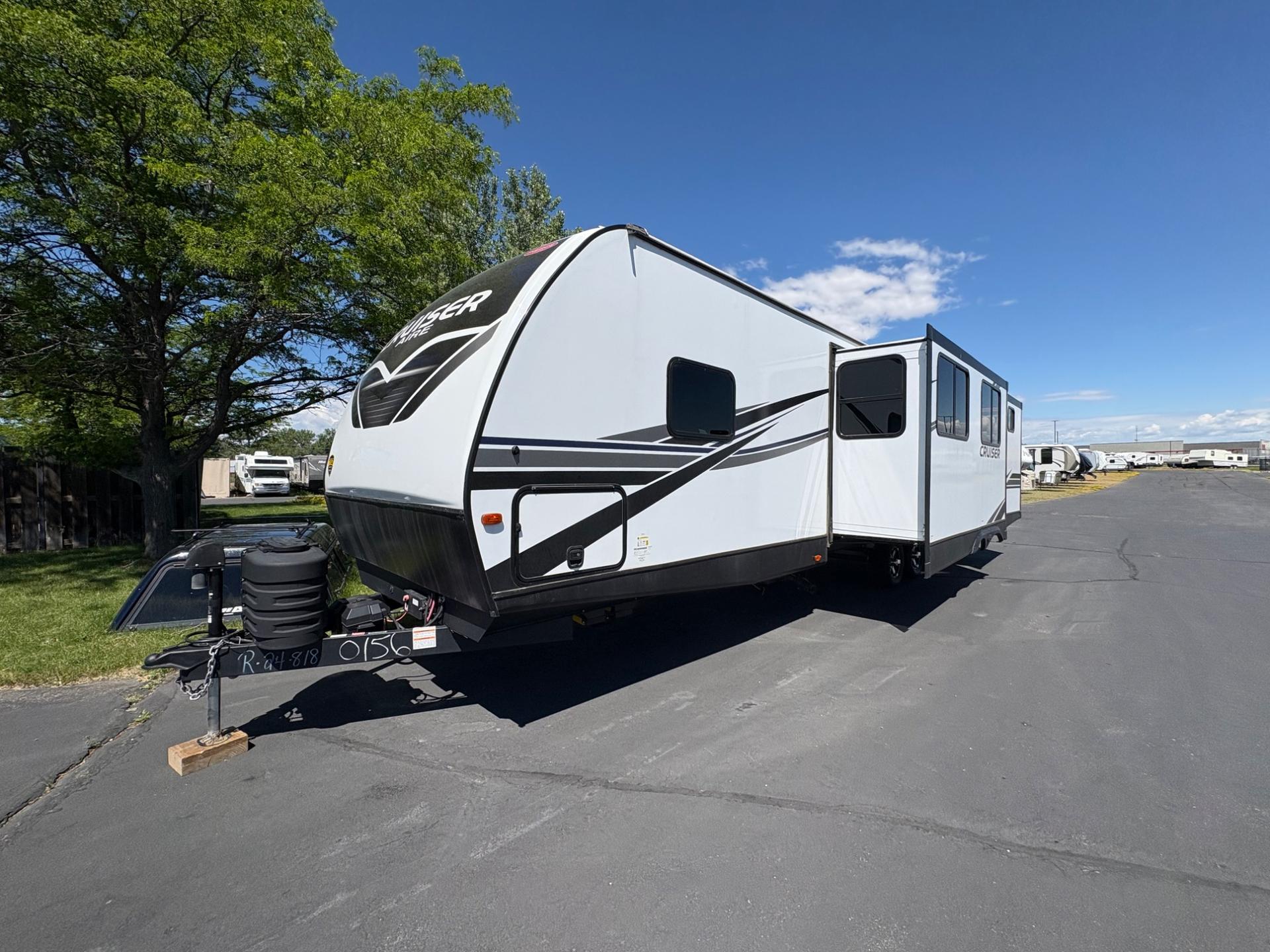 2024 Keystone Cruiser 33BH