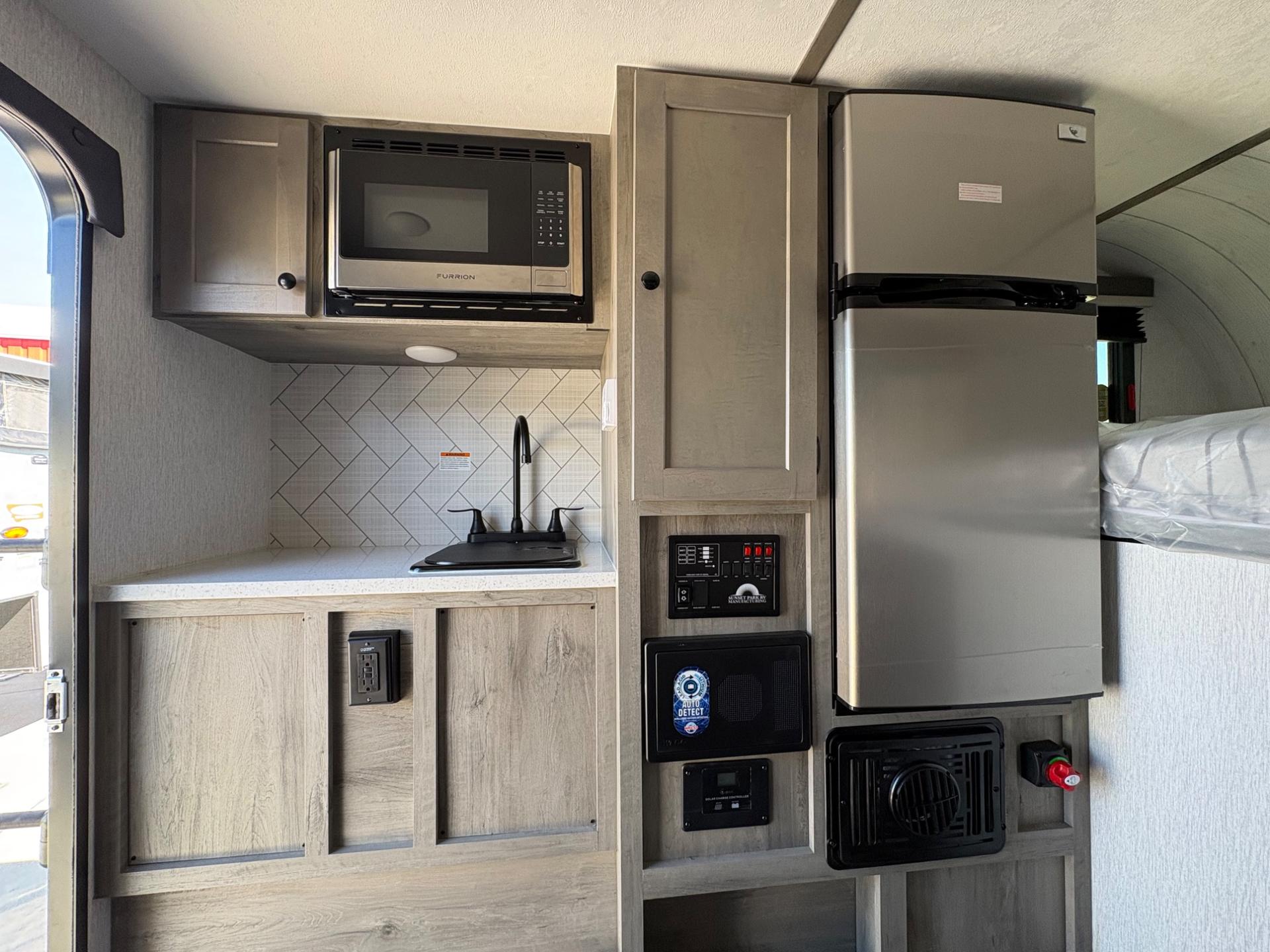 2026 Sunset Park RV 2026 Sunset Park RV Sun Trek - thumbnail 13