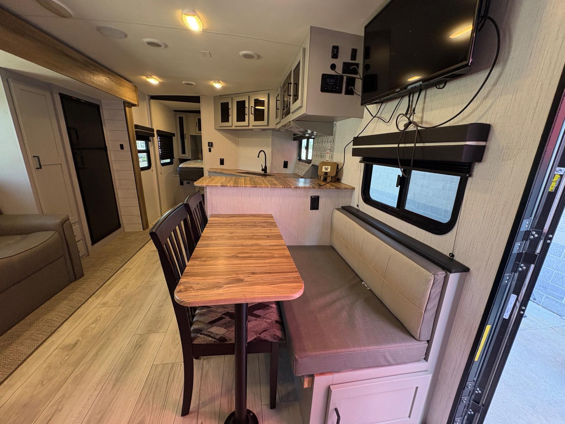 2022 Heartland RV 2022 Heartland RV North Trail - thumbnail 22